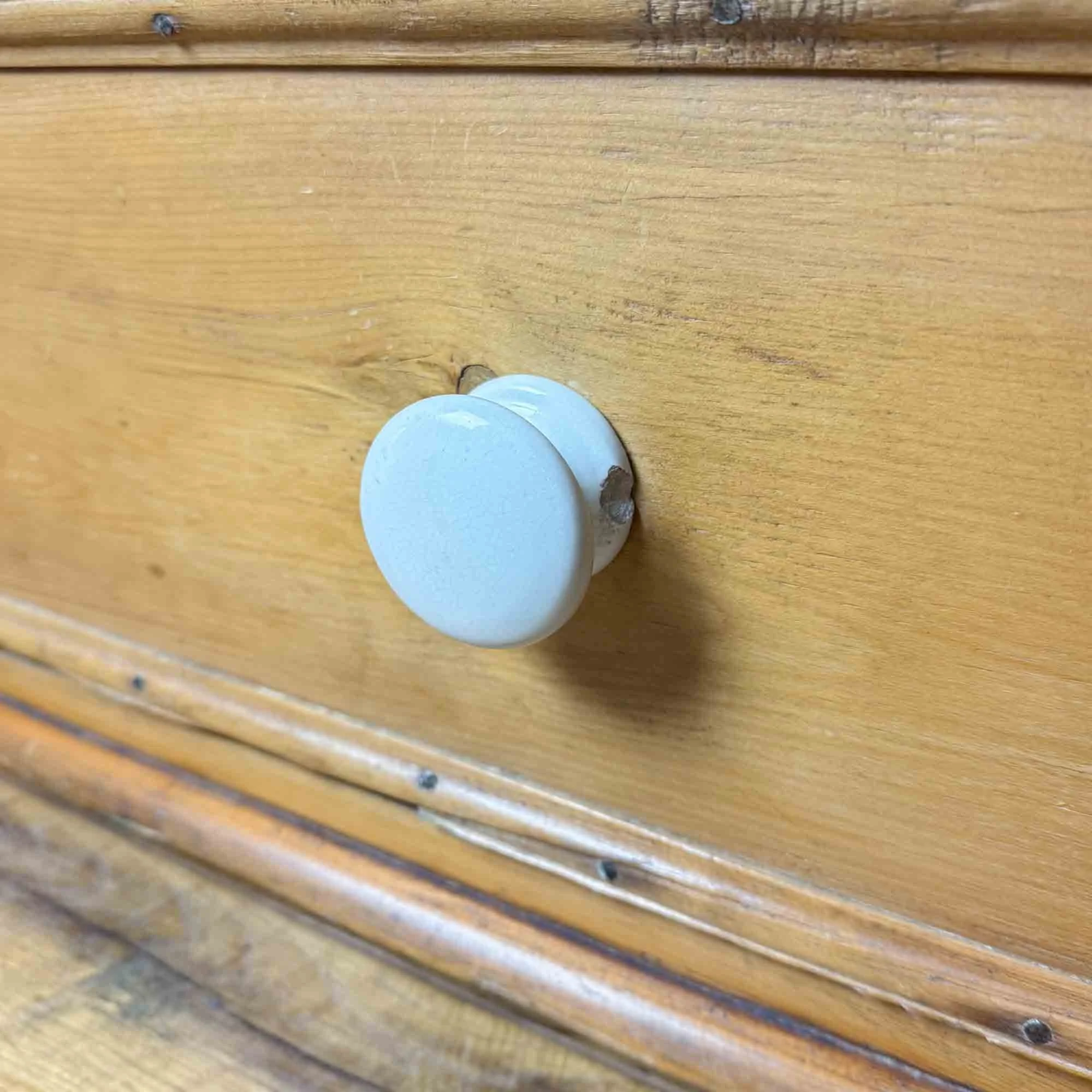 antique pine chest of drawers-09.jpg