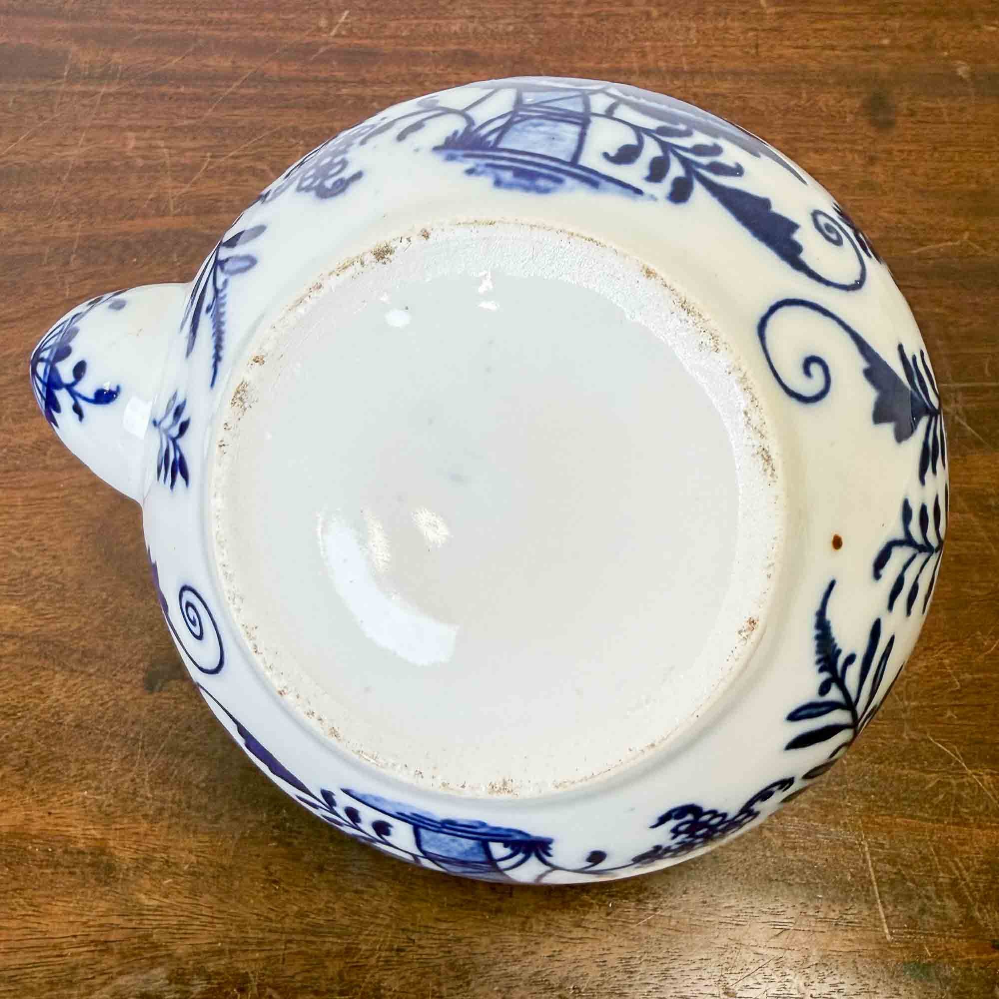 blue and white tea pot.jpg