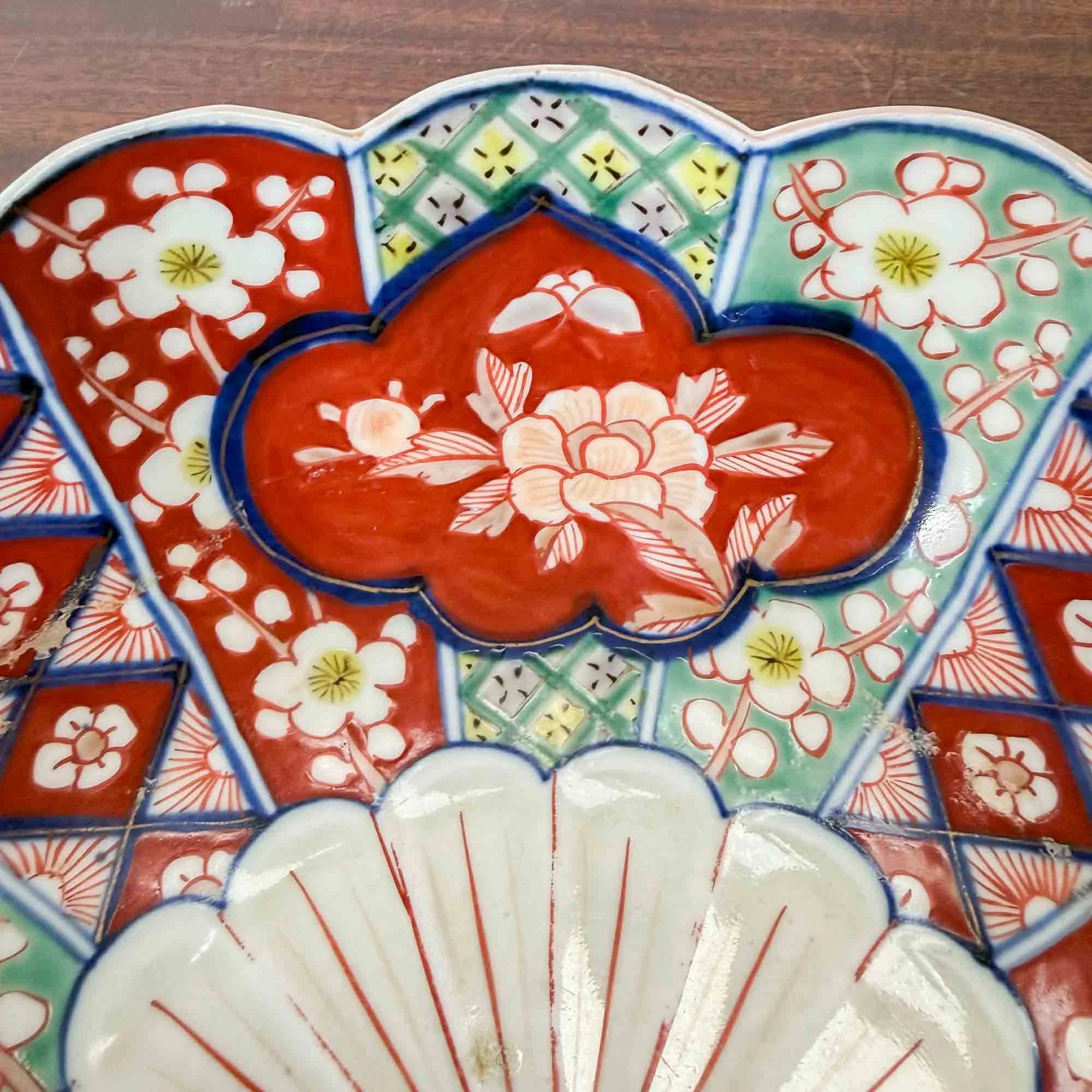 antique japanese imari bowl-2.jpg