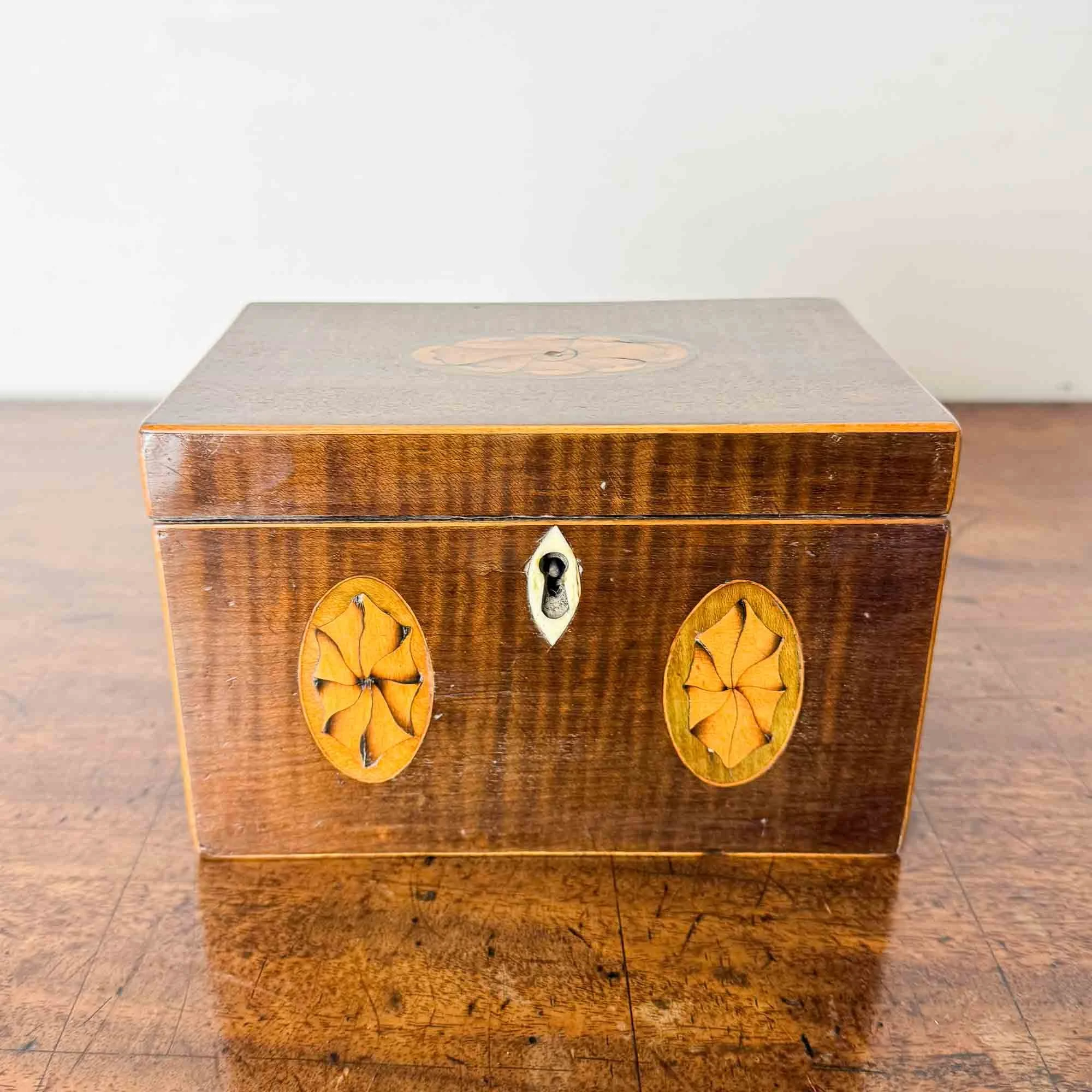 georgian mahogany inlaid tea caddy-13.jpg