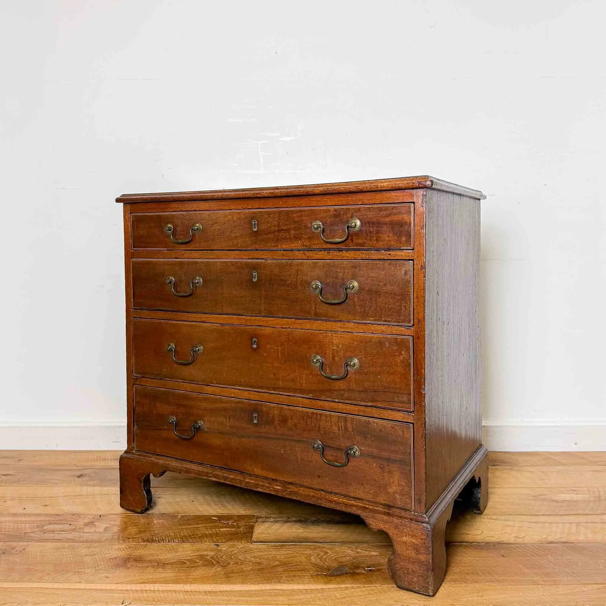 small georgian mahoghany chest of drawers-22.jpg