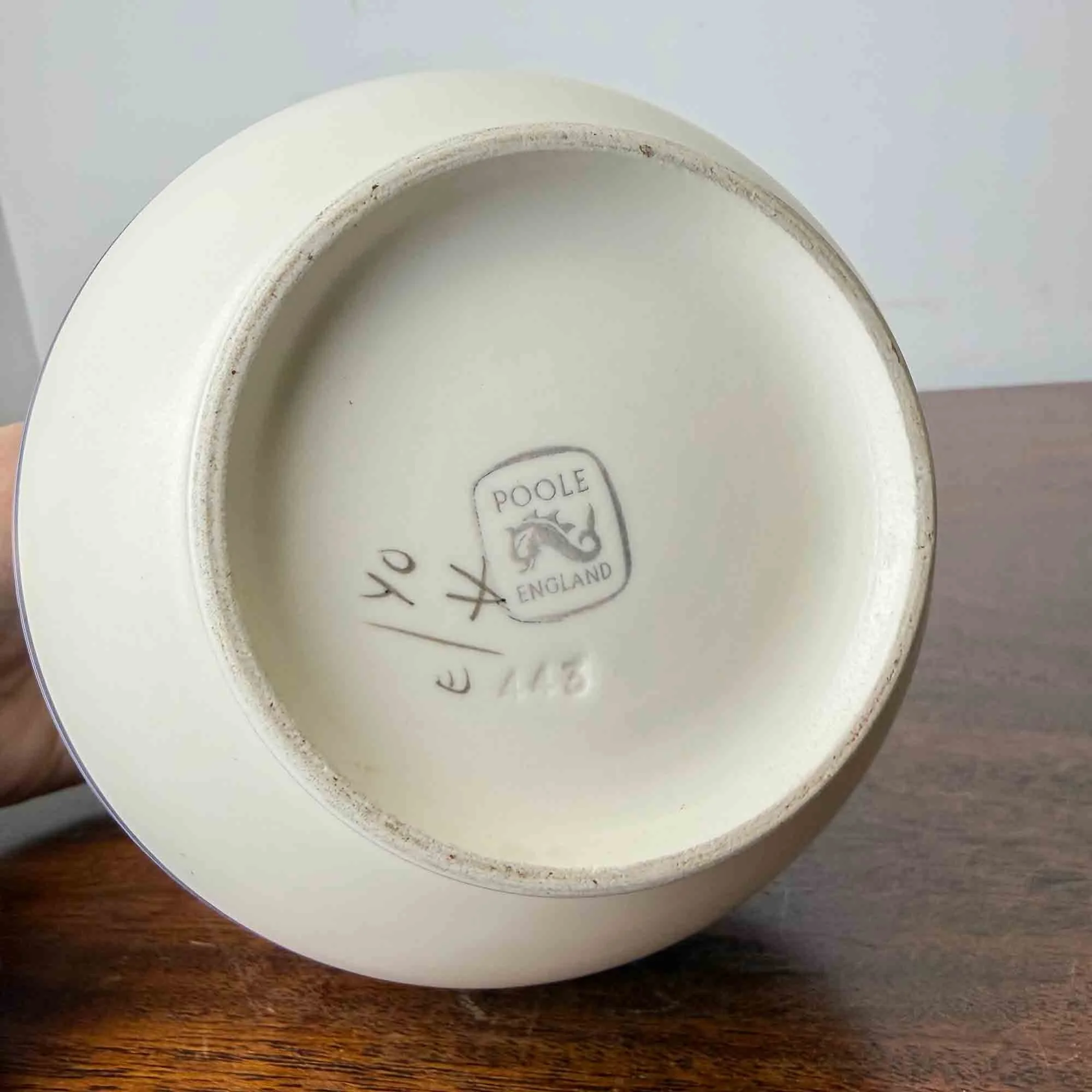 poole pottery YO vase-1.jpg