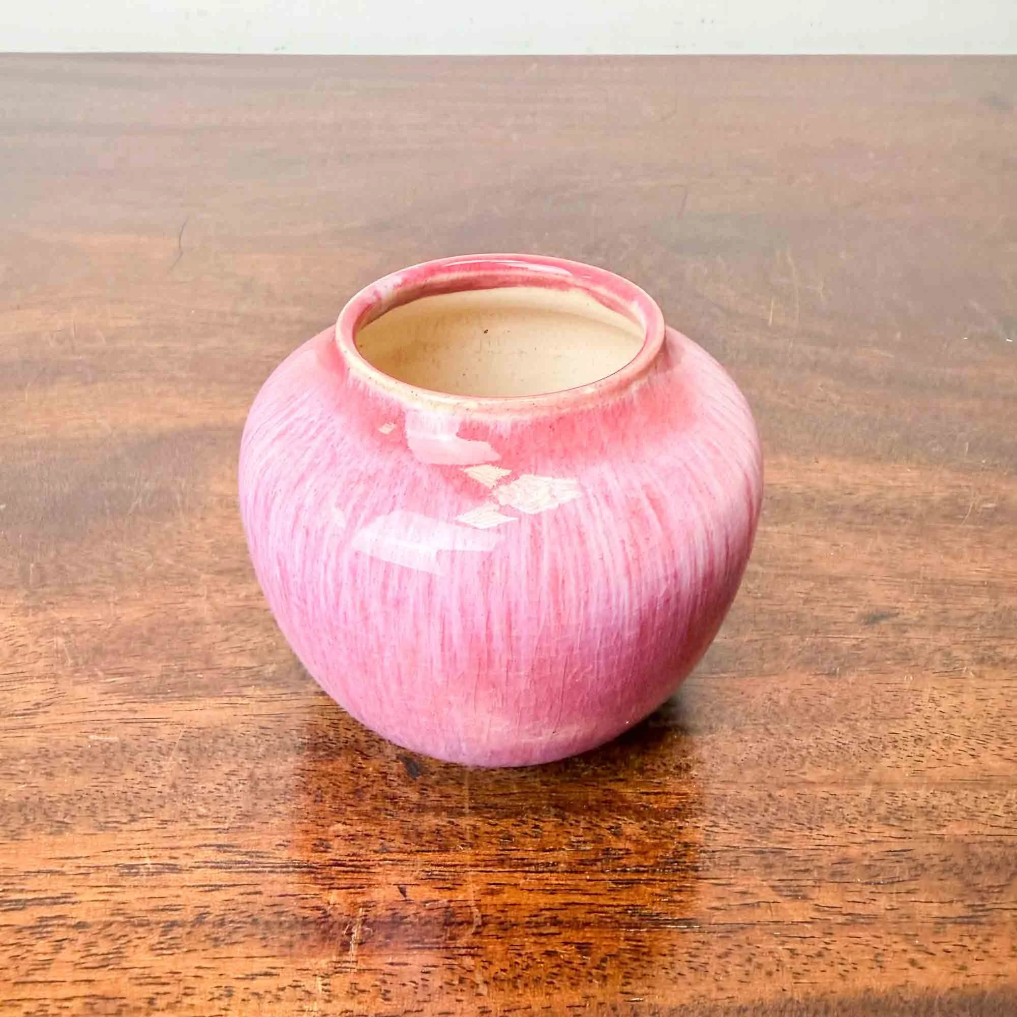ashby pottery small pink vase-4.jpg