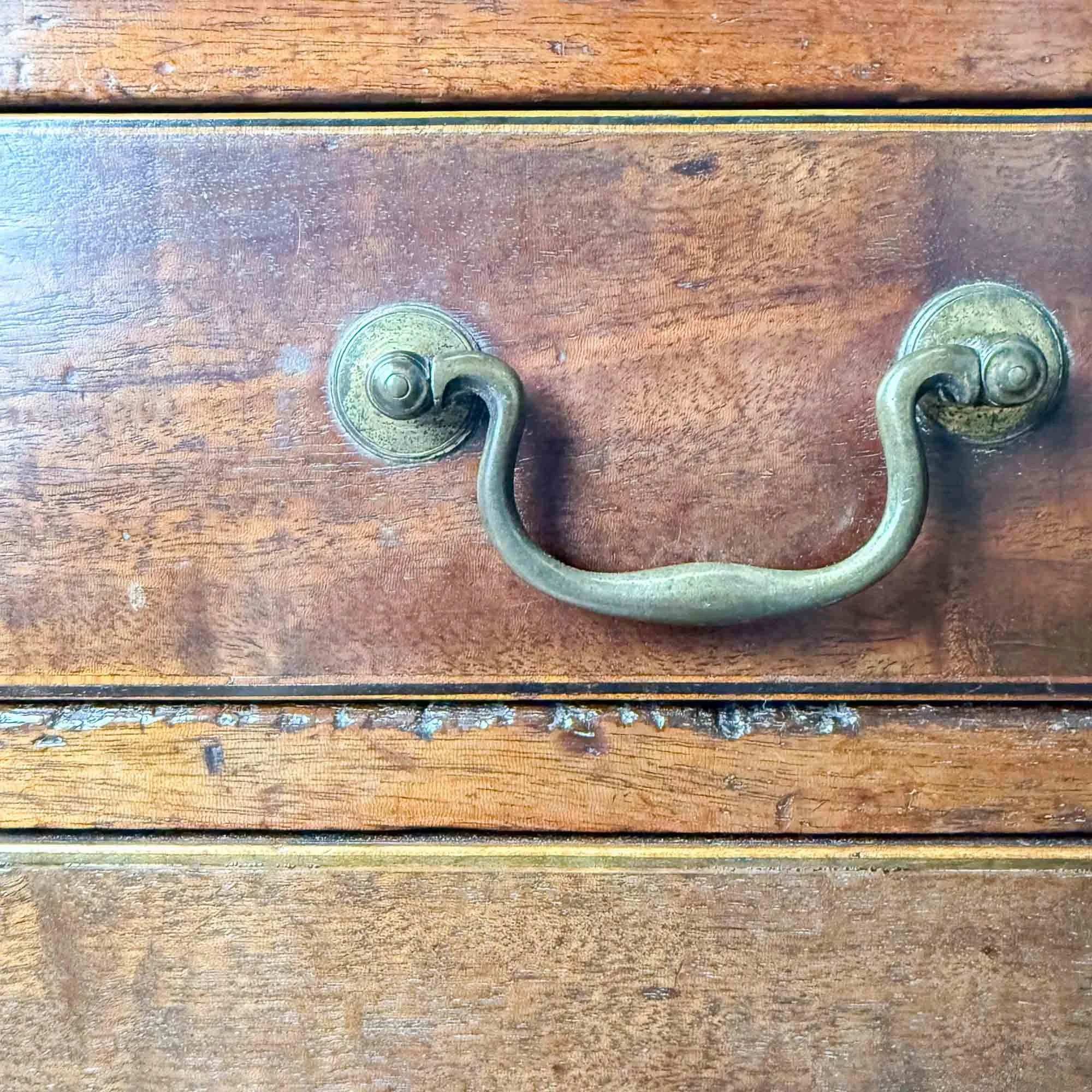 small georgian mahoghany chest of drawers-07.jpg