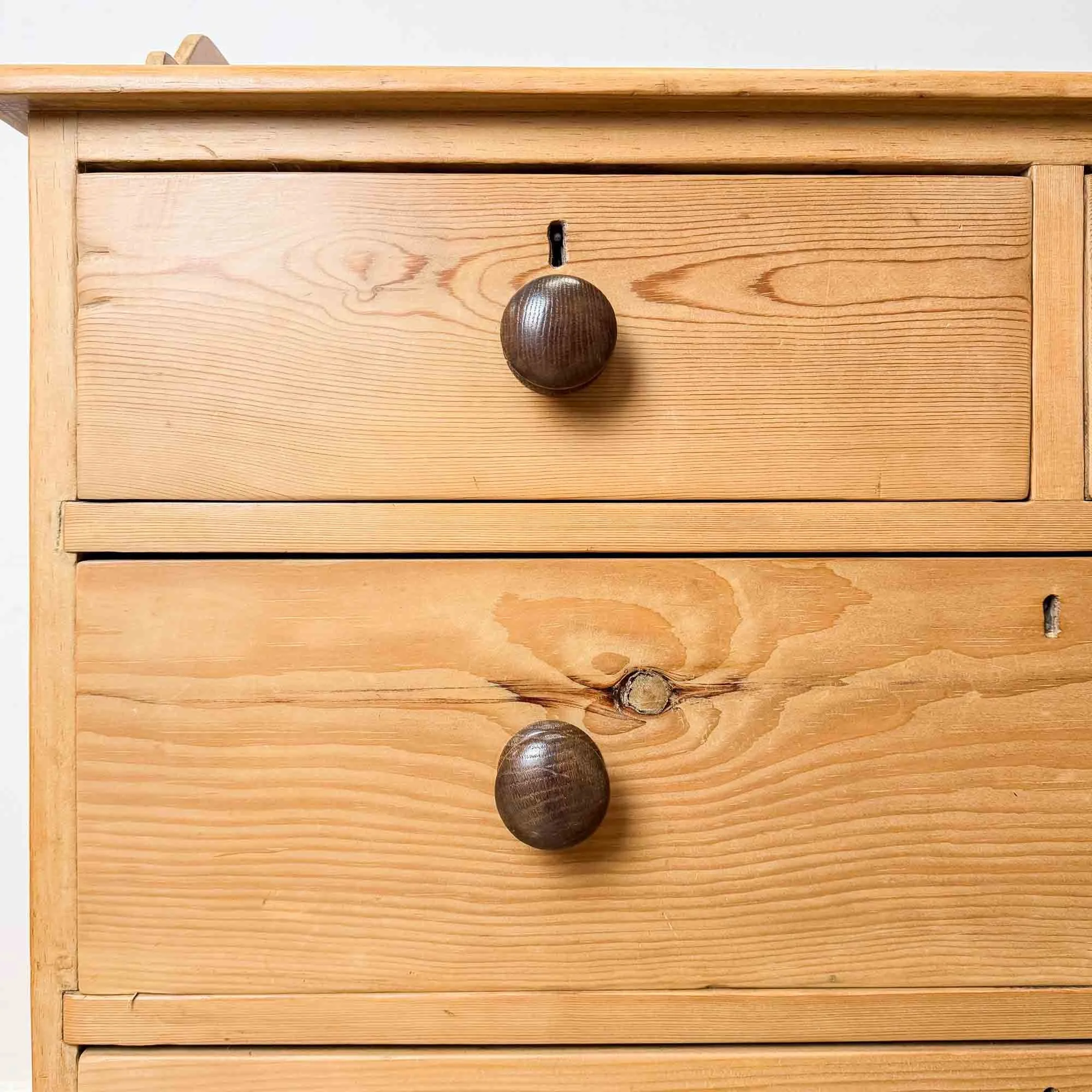 old pine chest of drawers-11.jpg