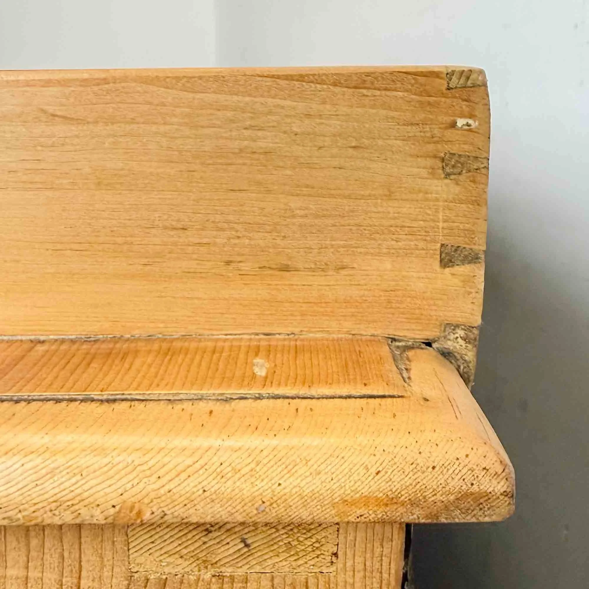 old pine chest of drawers-4.jpg