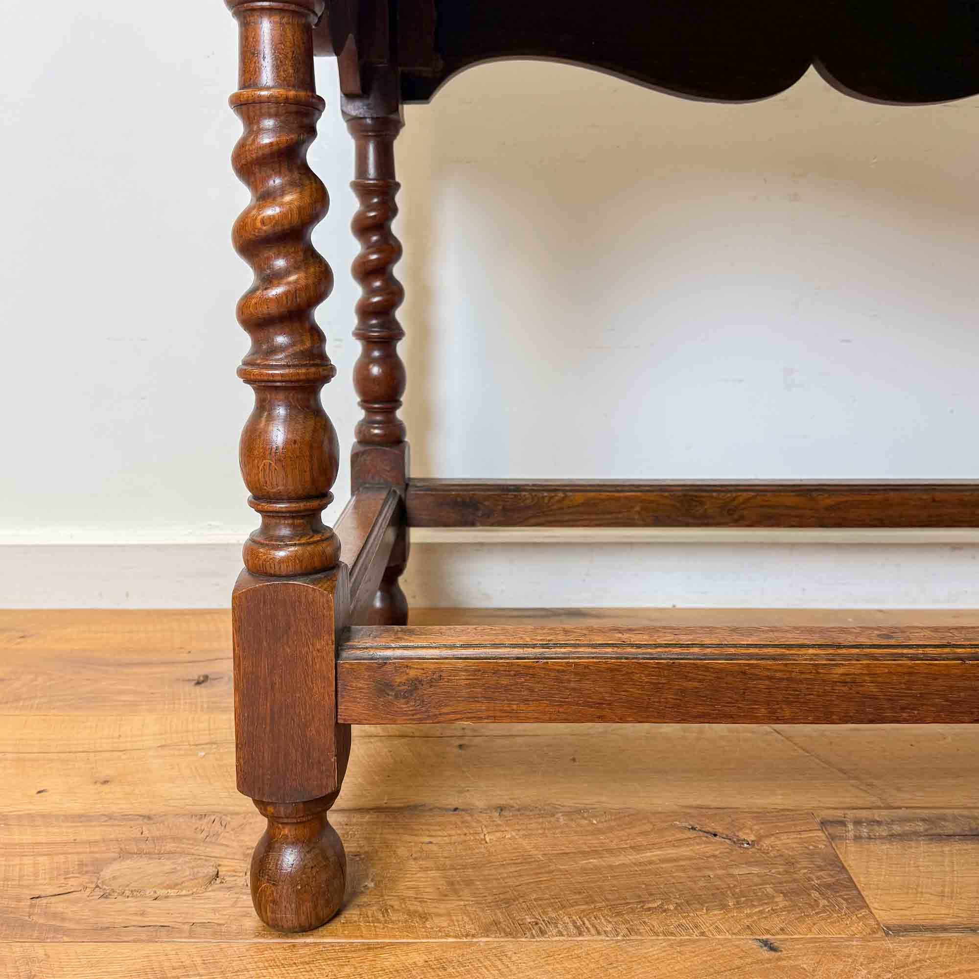 oak side table barley twist legs-7.jpg
