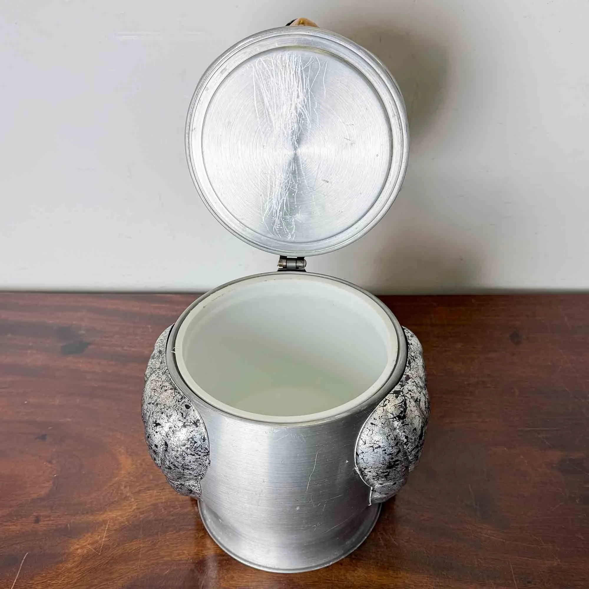 retro aluminium owl ice cooler-03.jpg