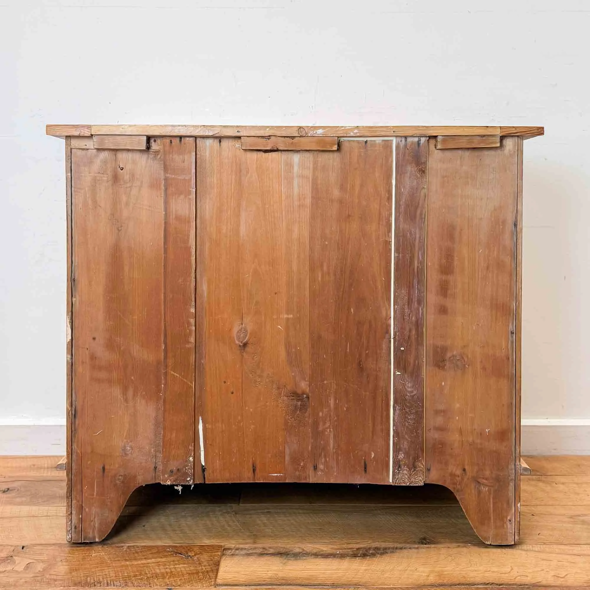 edwardian pine chest of drawers.jpg