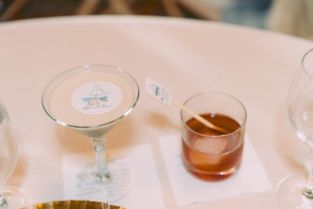 custom-stirrers-for-weddings