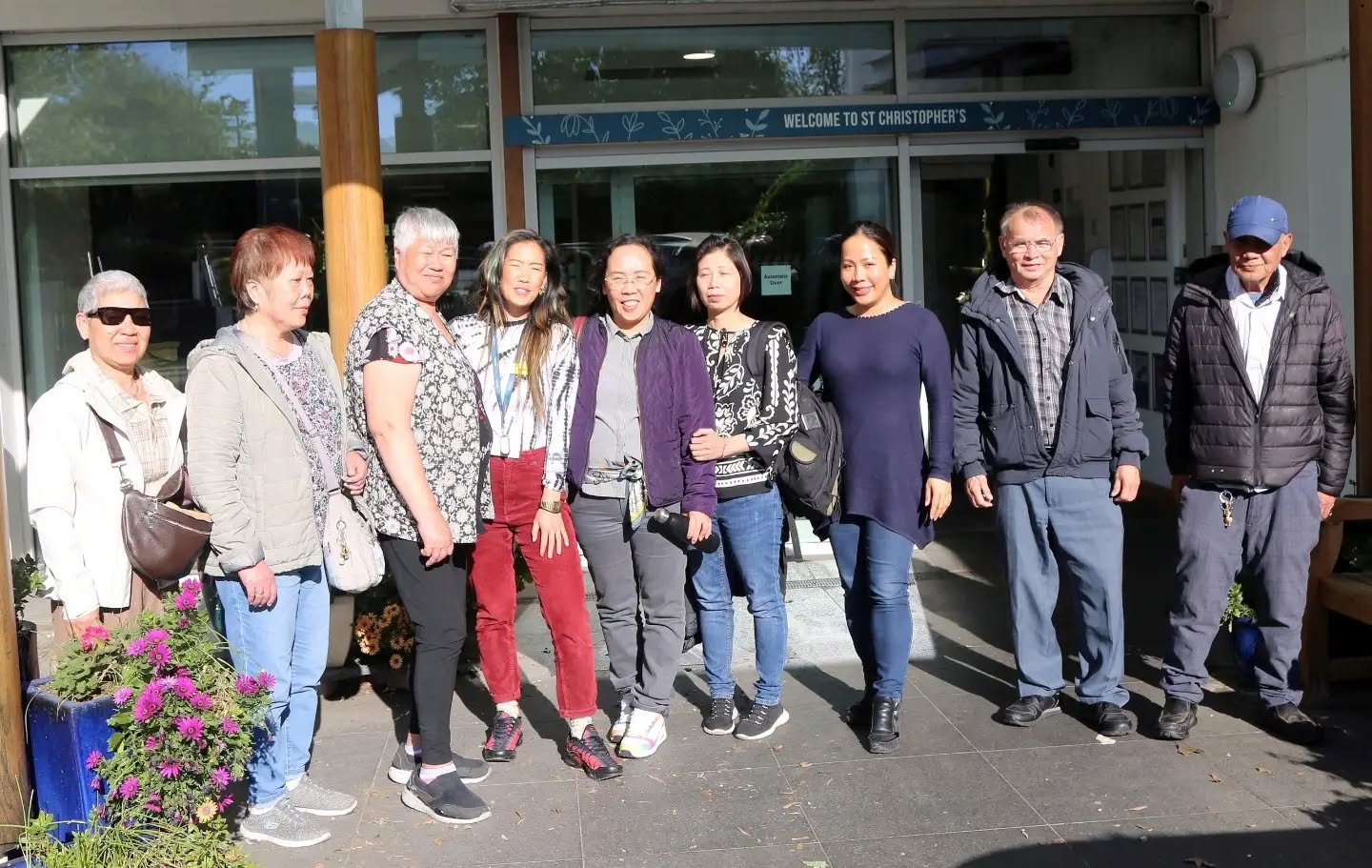 Last Thursday, VFP had the wonderful opportunity to visit to learn more about palliative care services, wellbeing support, and planning guidance available to our community.

For many Vietnamese community members in London, this was their very first e