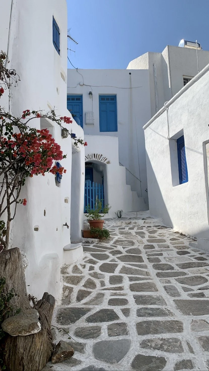 Rebecca Greece 2.jpg