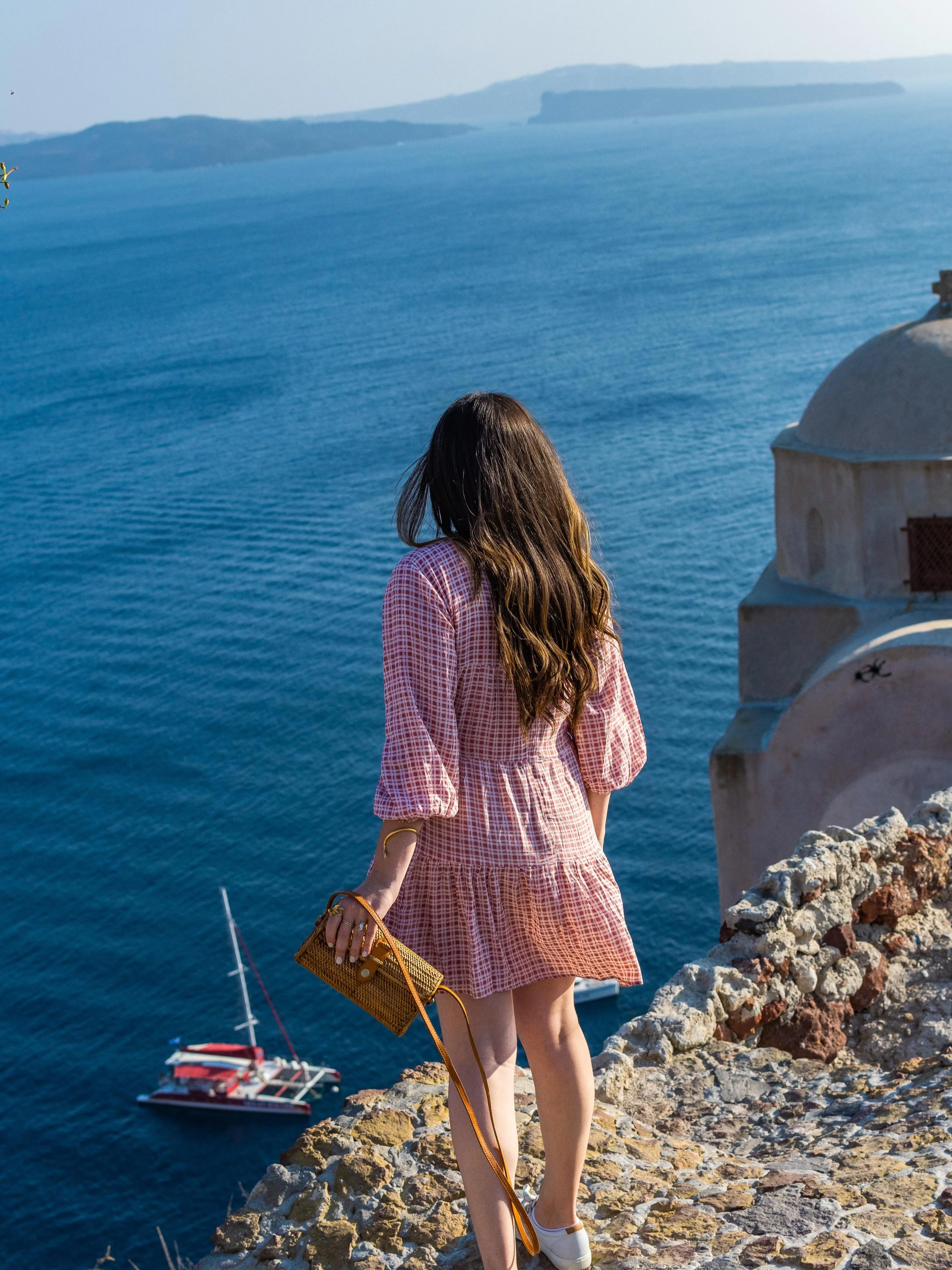 Oia+Castle+%28wecompress.com%29.png