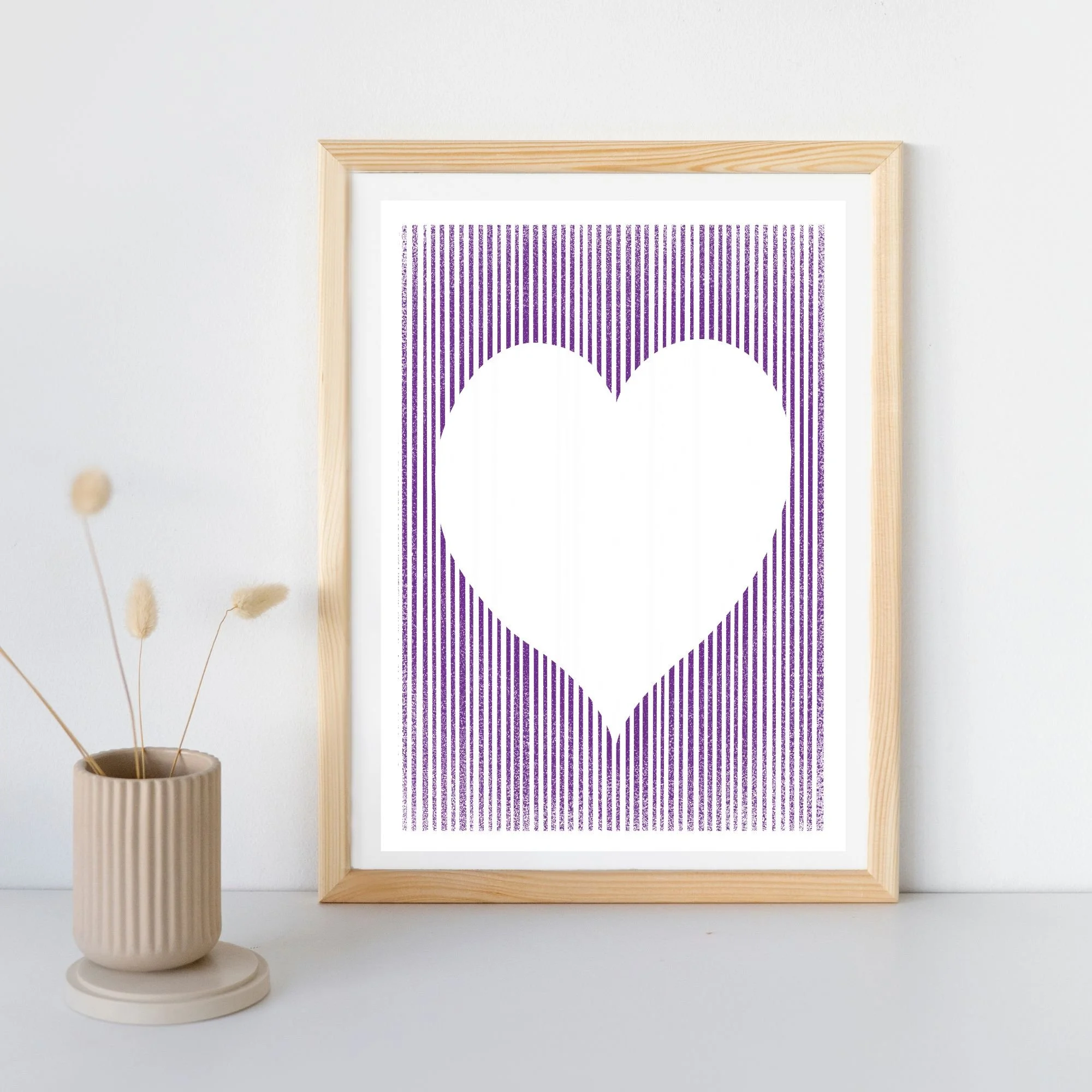 0156j Heart Purple ETSY 2000px frame mockup pot.jpg