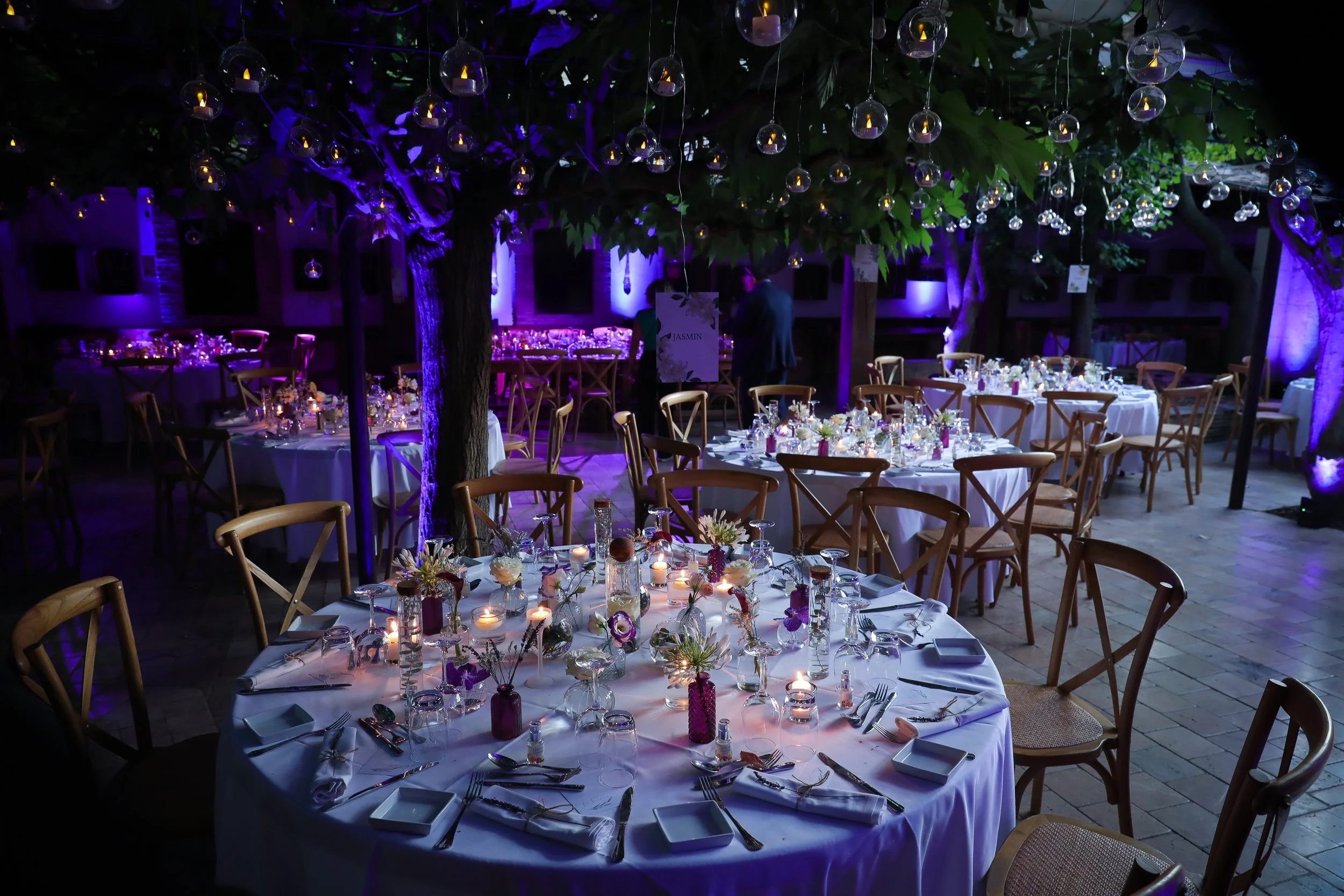décoration de tables au Moulin de Gémenos