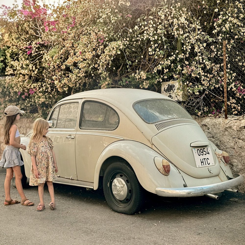 Fulladdat batteri inf&ouml;r h&ouml;sten och vintern🔋🥰

Nu &auml;r h&ouml;gs&auml;songen ig&aring;ng, fullt &ouml;s 😍 S&aring; glad att jag reste i somras och laddade batteriet. Sommarens semester gav mig s&aring; mycket gl&auml;dje, tid med min f