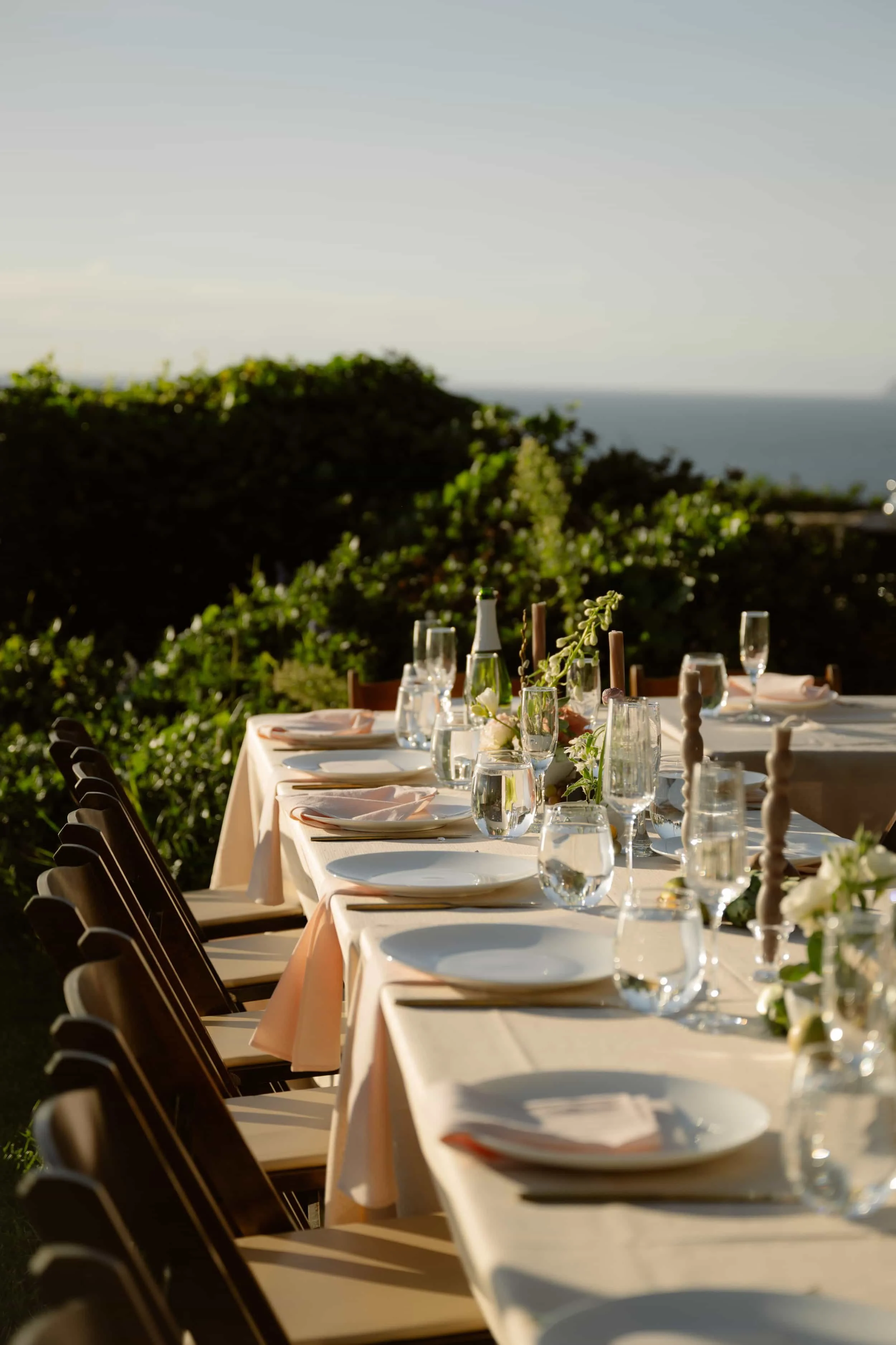 Wind and Sea Estate in Big Sur CA  Photography Editorial Wedding Photographer in California | By Jenna Roden