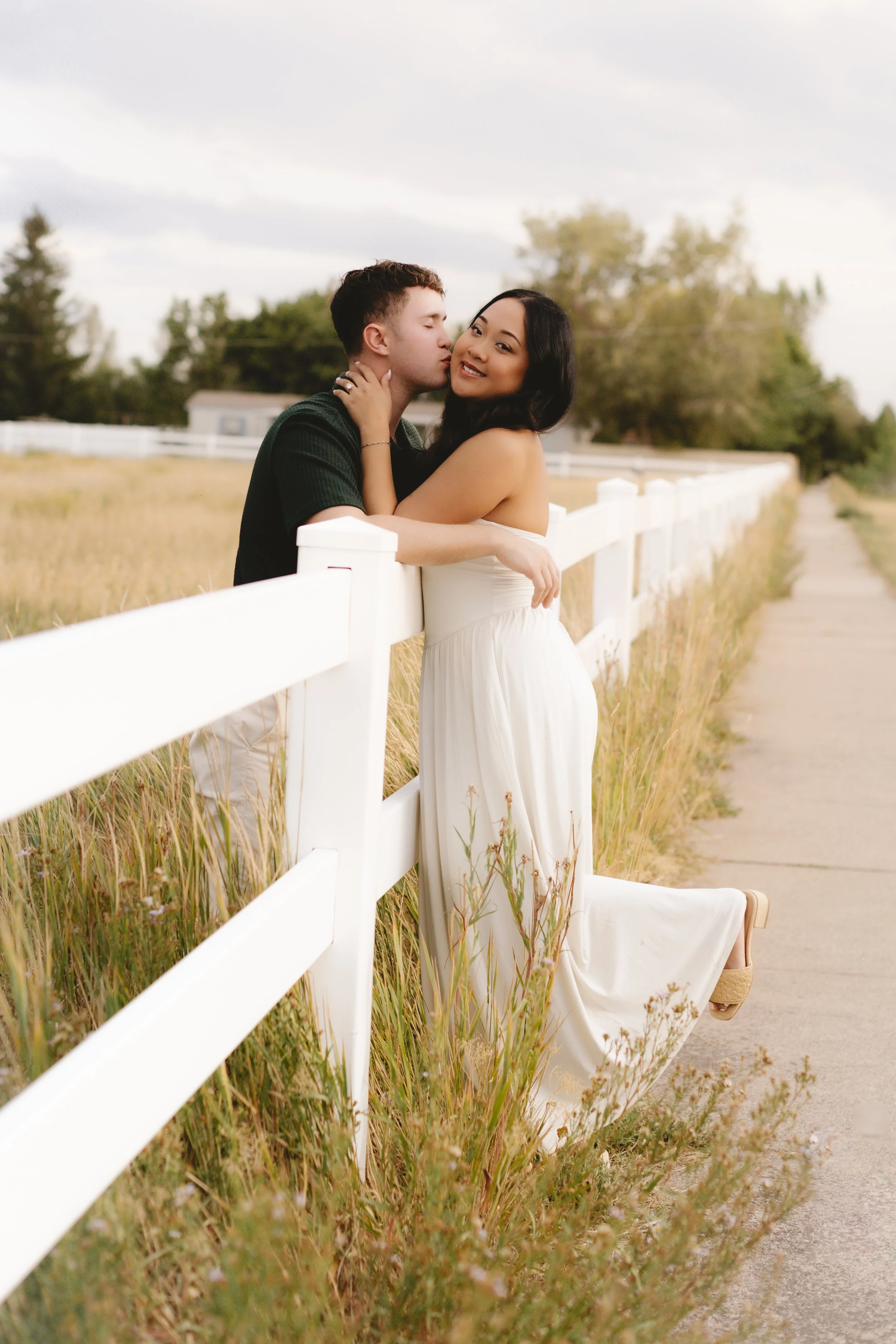 bearlakeutahengagementphotos-10.jpg