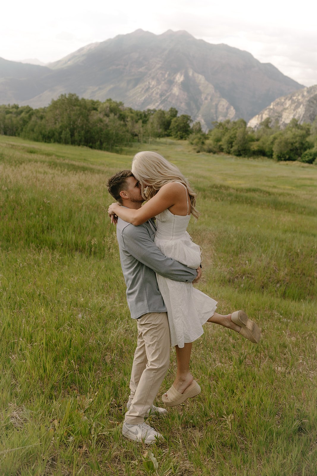 ariconnorprovoutahengagements-8.jpg