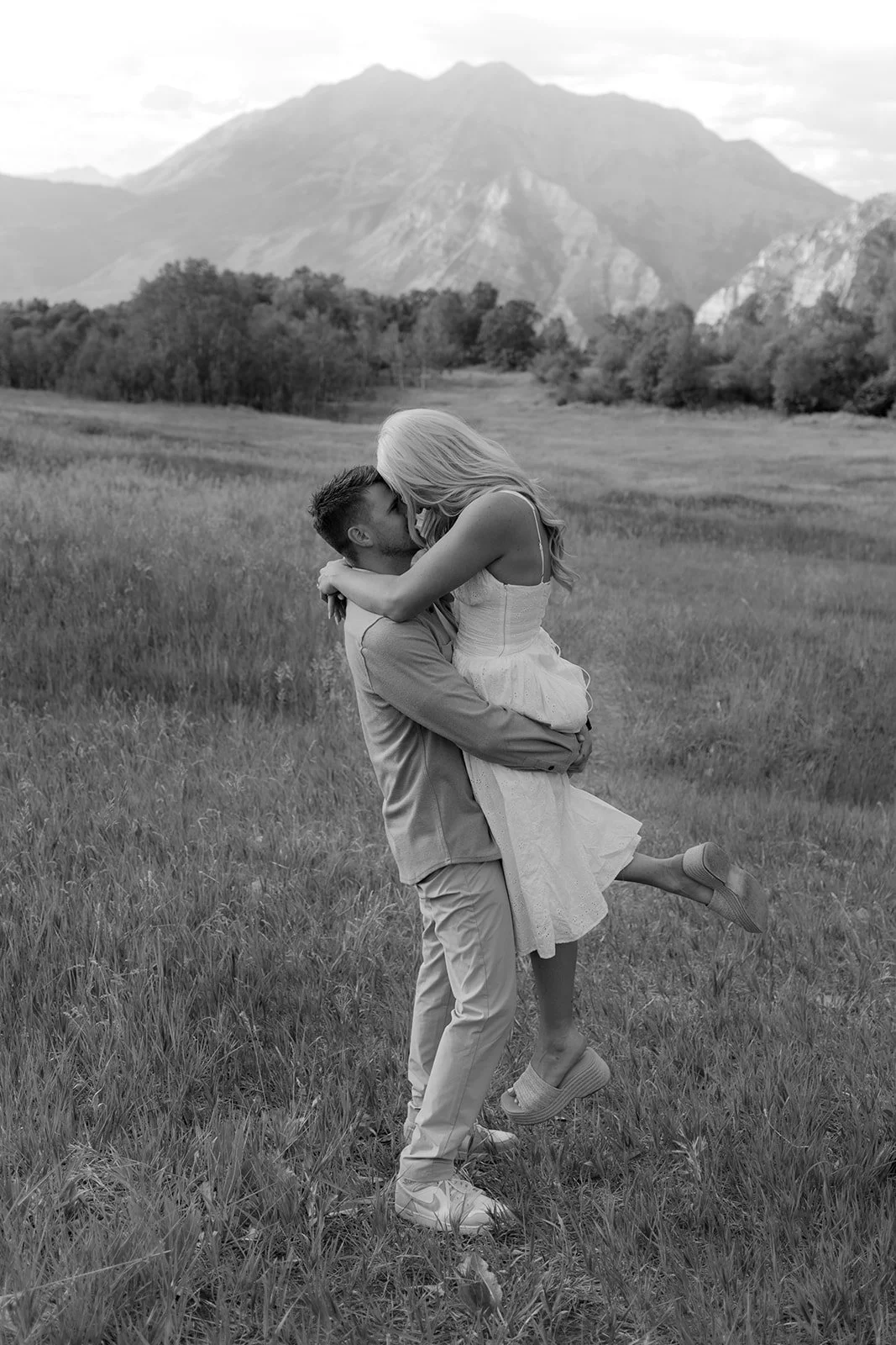 ariconnorprovoutahengagements-9.jpg