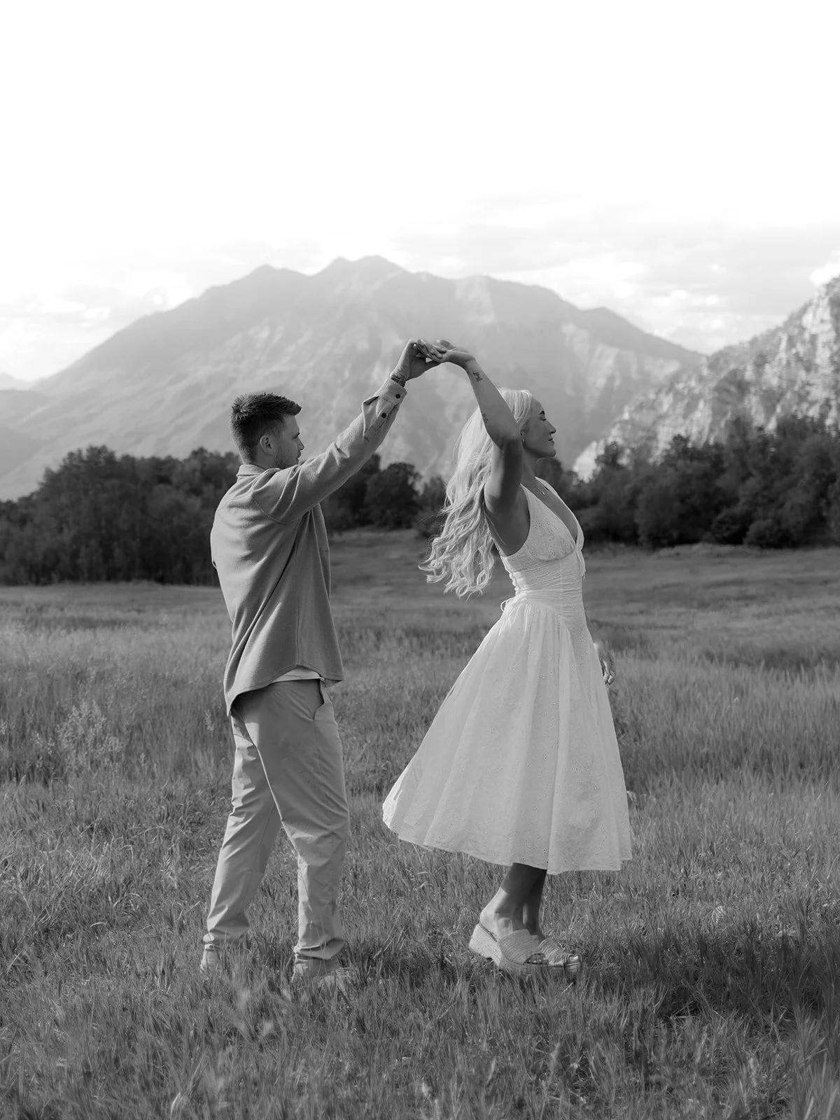 ariconnorprovoutahengagements-12.jpg