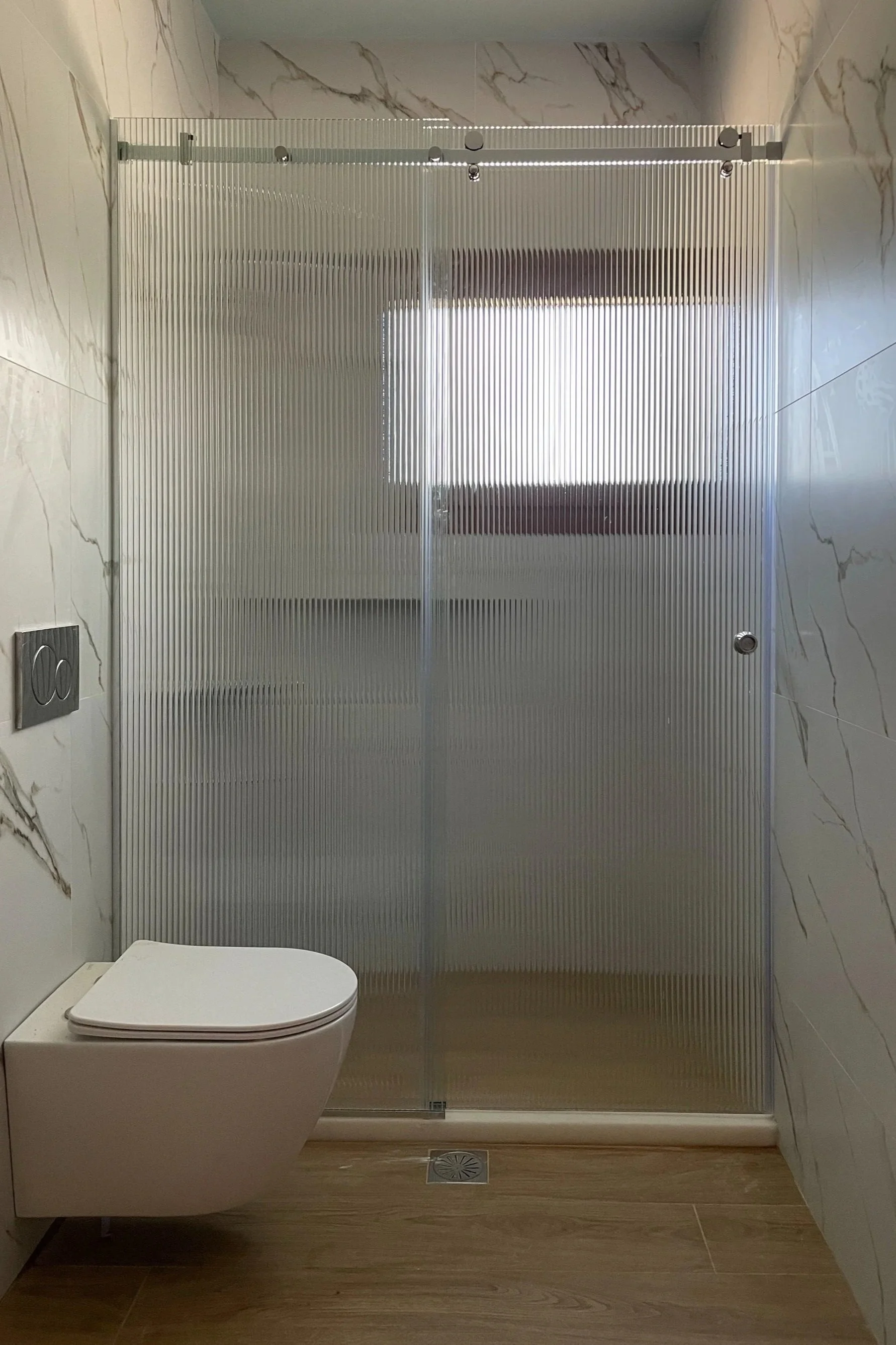2+Cabin+shower.jpg