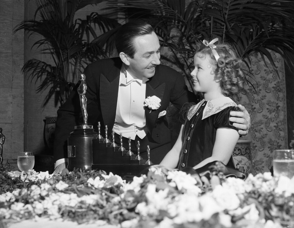  Special Academy Award for the creation of Snow White &amp; the Seven Dwarfs with Shirley Temple, 1939 