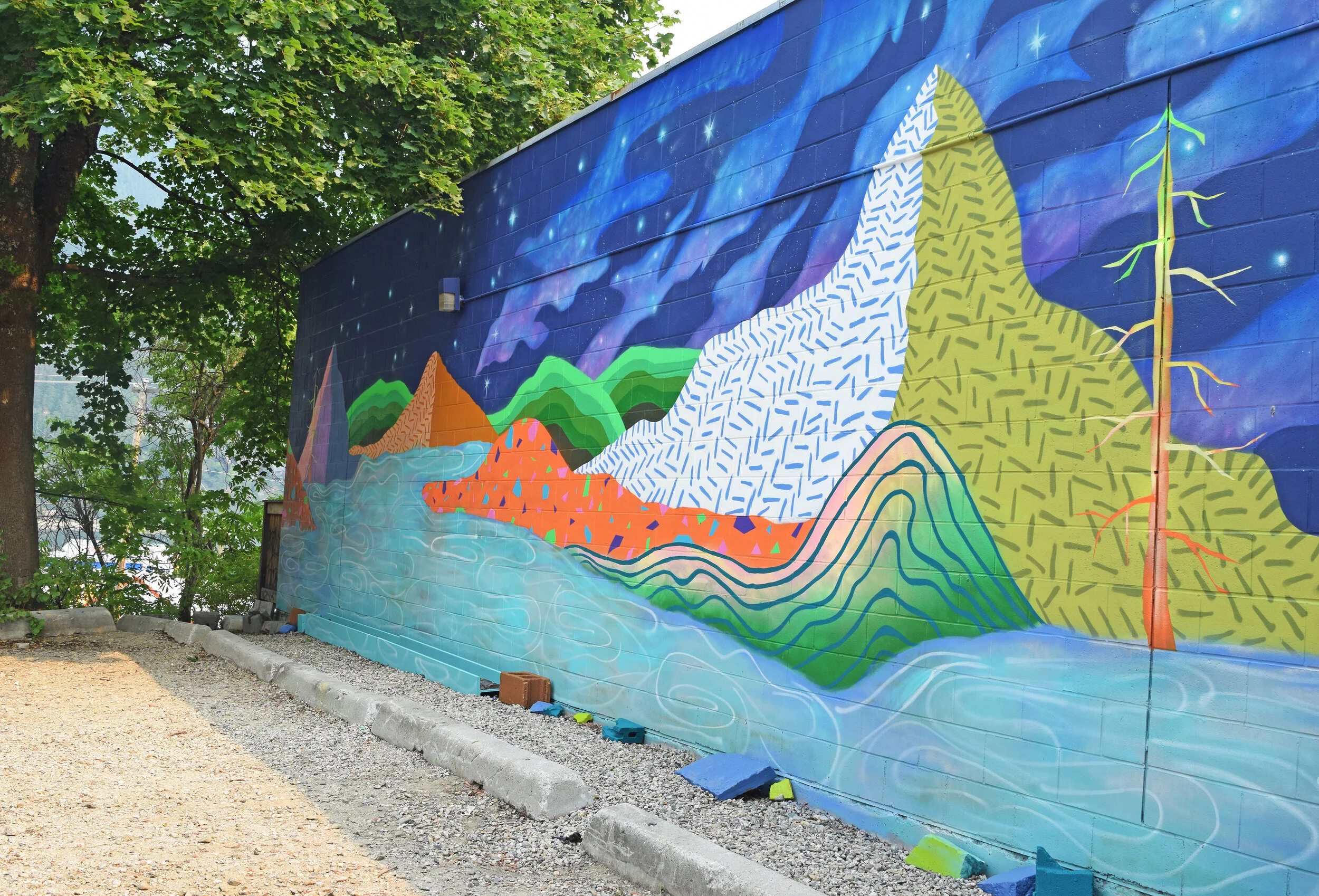 Mural3.jpg