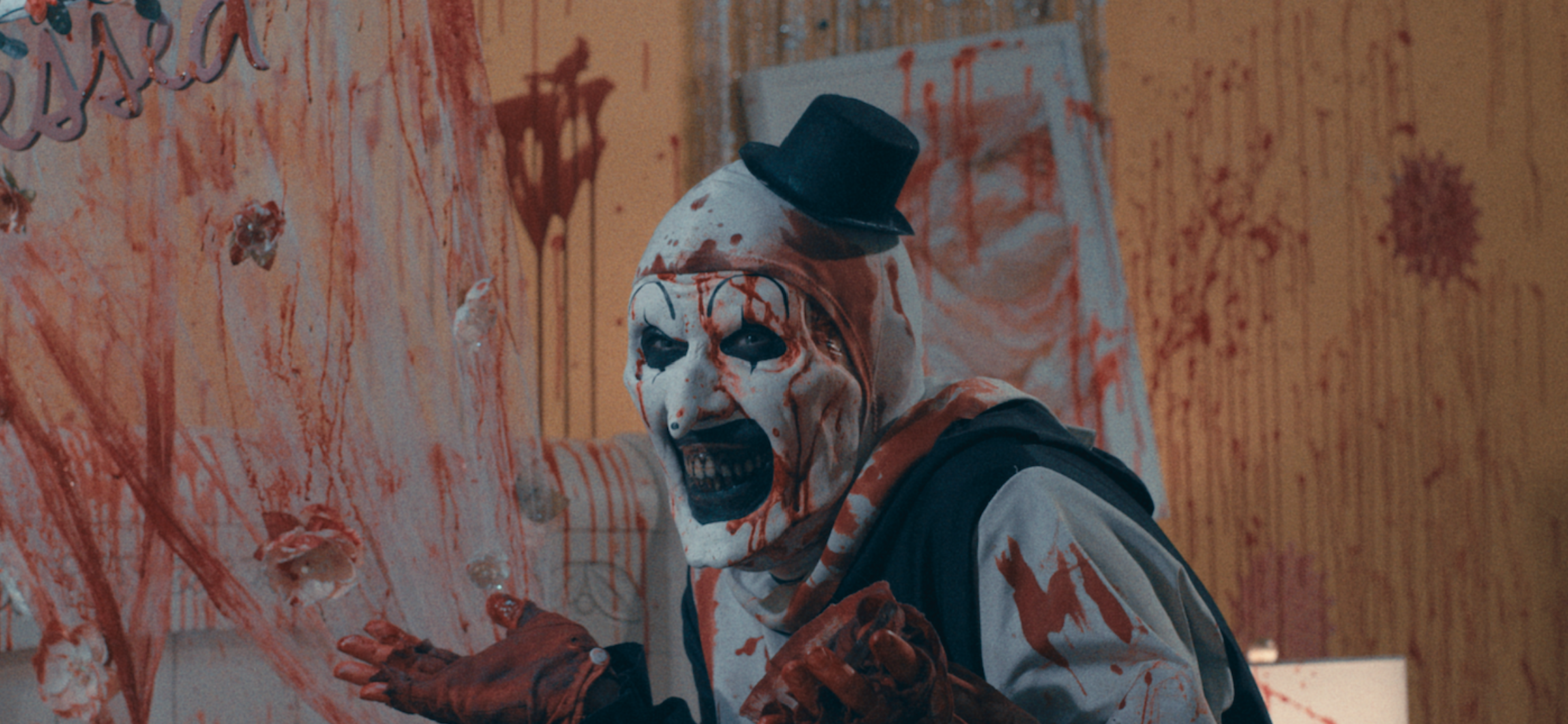  Terrifier 2: Collector's Edition [Blu-ray] : Damien Leone,  Damien Leone, Lauren LaVera, David Howard Thornton, Elliott Fullam, Felissa  Rose, Chris Jericho: Movies & TV