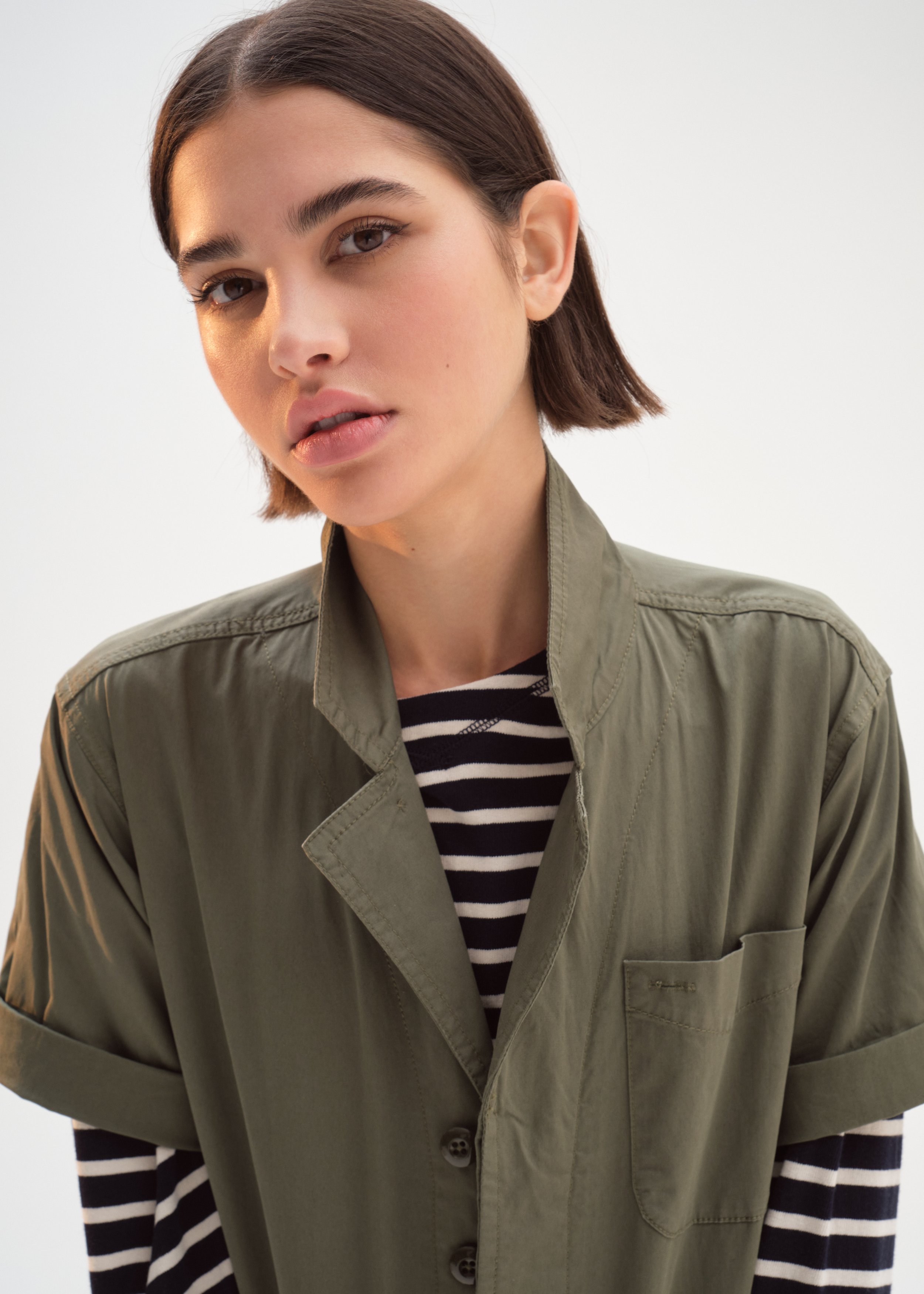 02_STANDARD_SHORTSLEEVE_JUMPSUIT_ARMY_0161.jpg