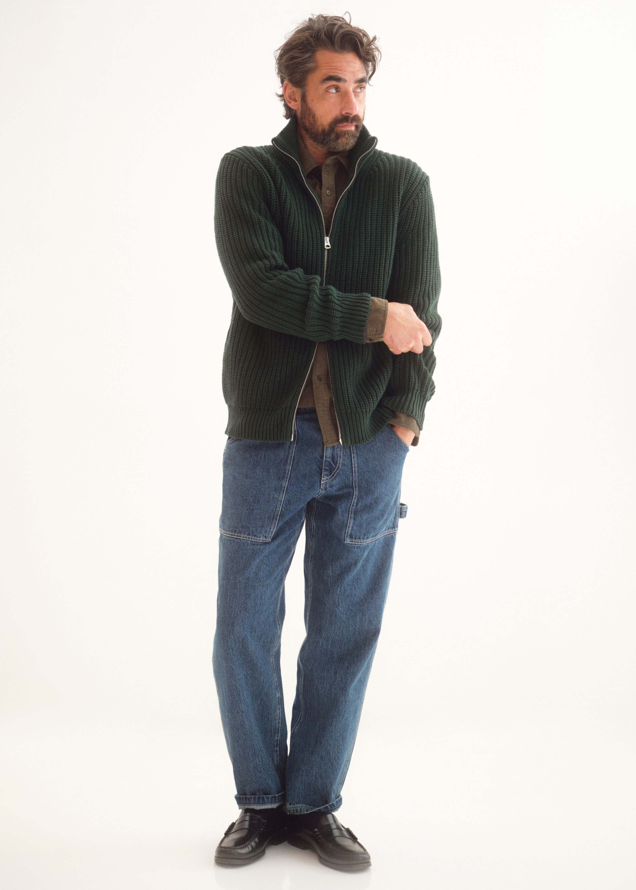 04_MENS_ZIP_COTTON_SWEATER_0074-1_JO_sRGB_cropped.jpg