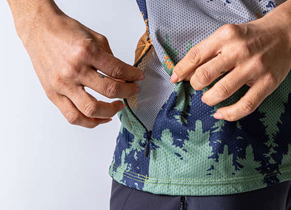 side-sip-pocket-2.jpg