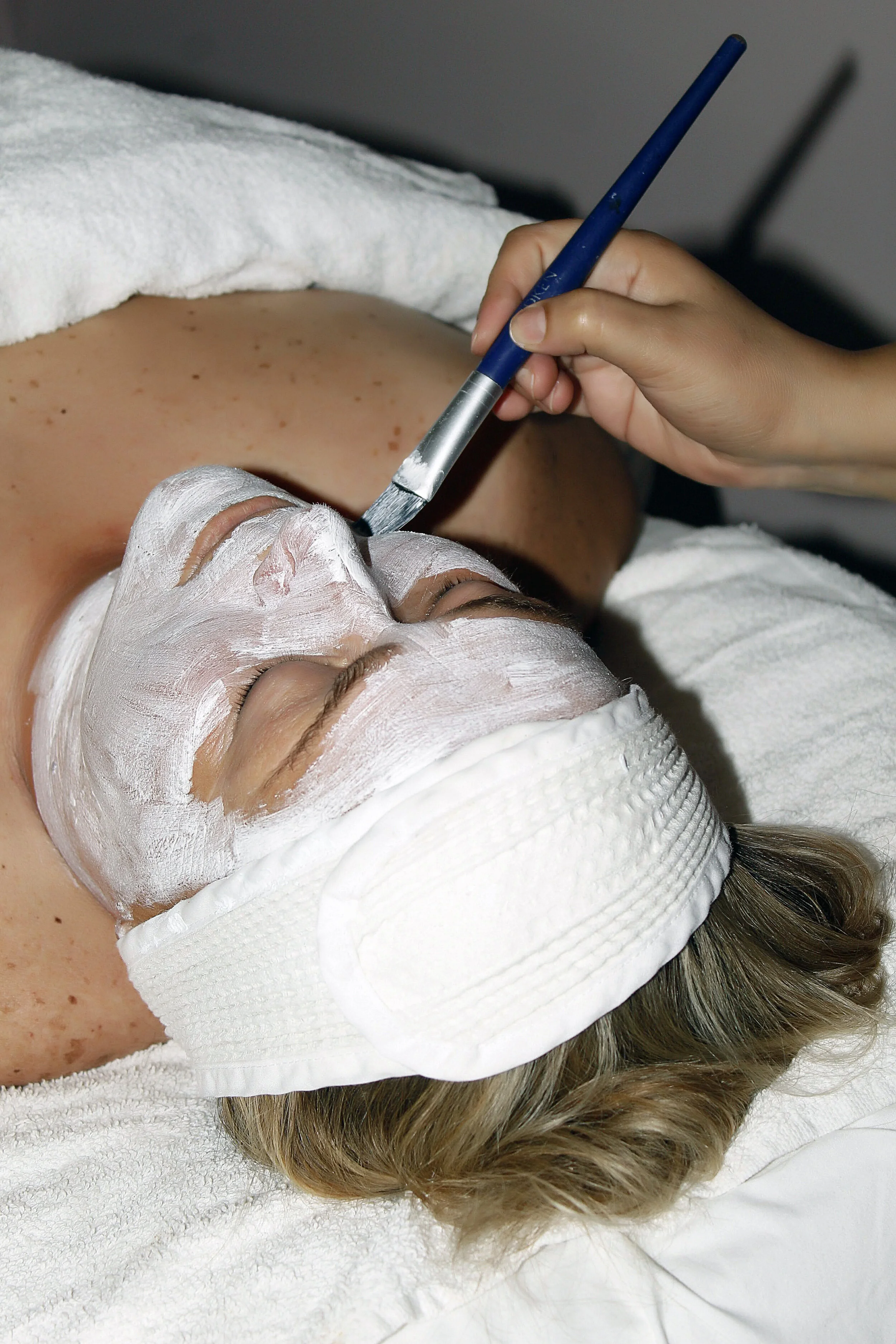 J J Hair Beauty Salon