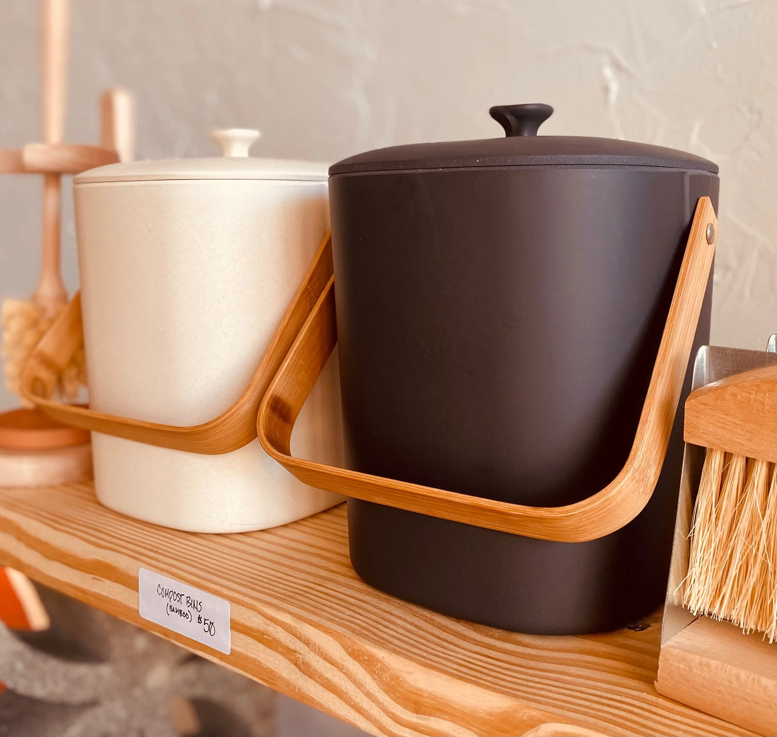 1480E458-B3CF-46A2-A64F-C5CBF6A505DC