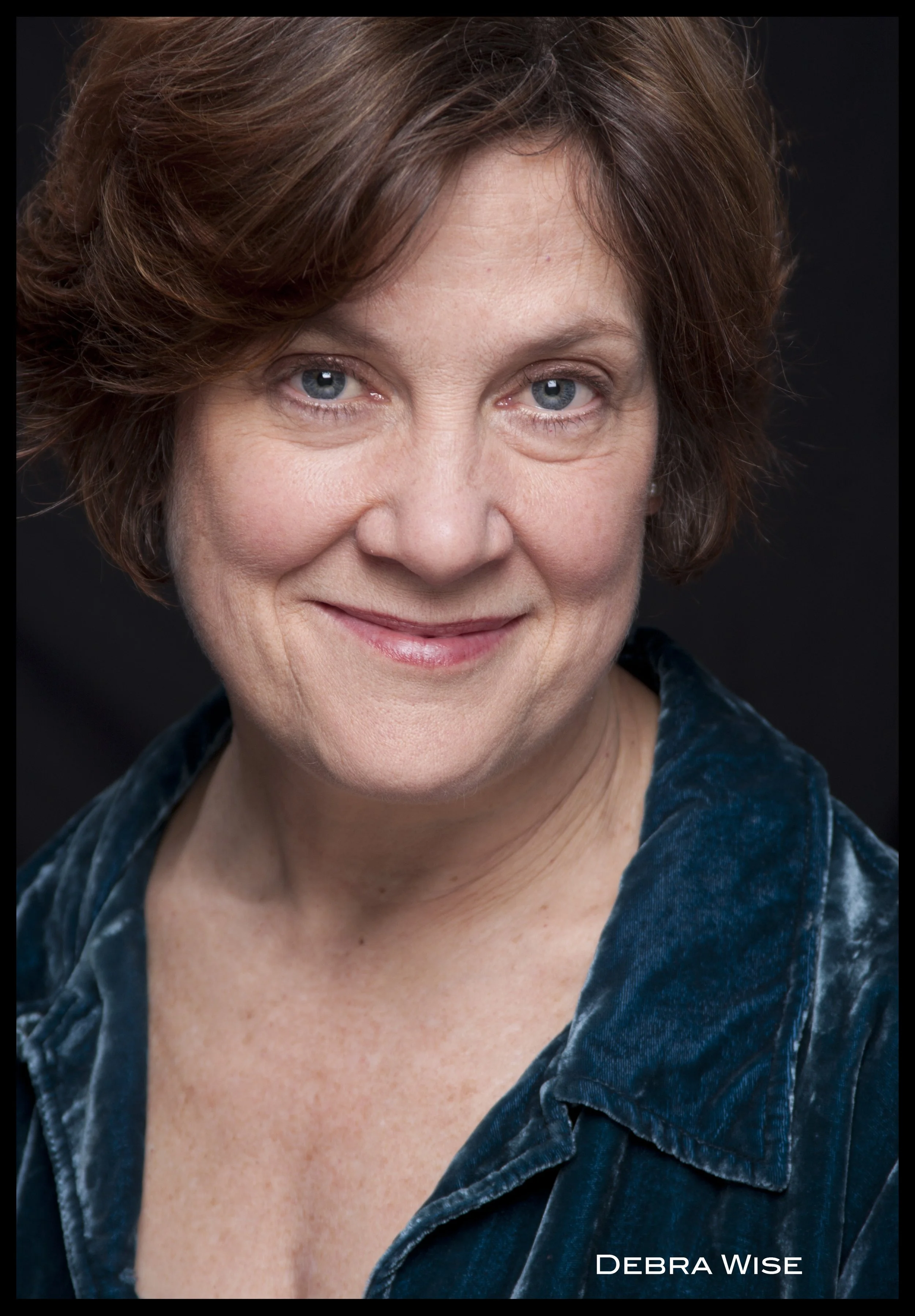 Debra Wise headshot