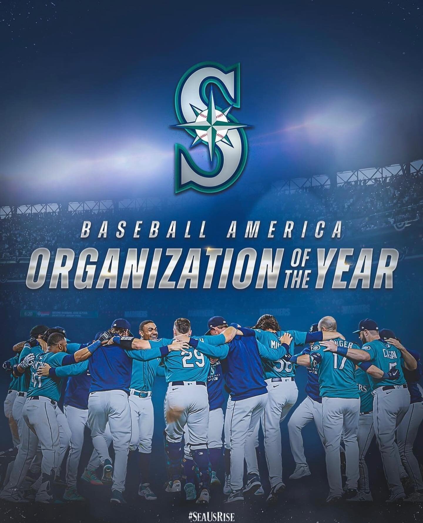 Let&rsquo;s go M&rsquo;s! 👏
We are so proud of the @mariners for being recognized as this year&rsquo;s @baseballamerica Organization of the year! 🔥 #SeaUsRise
📸: @mariners 
#SeattleMariners #Mariners #SeattleSports #Baseball #MLB