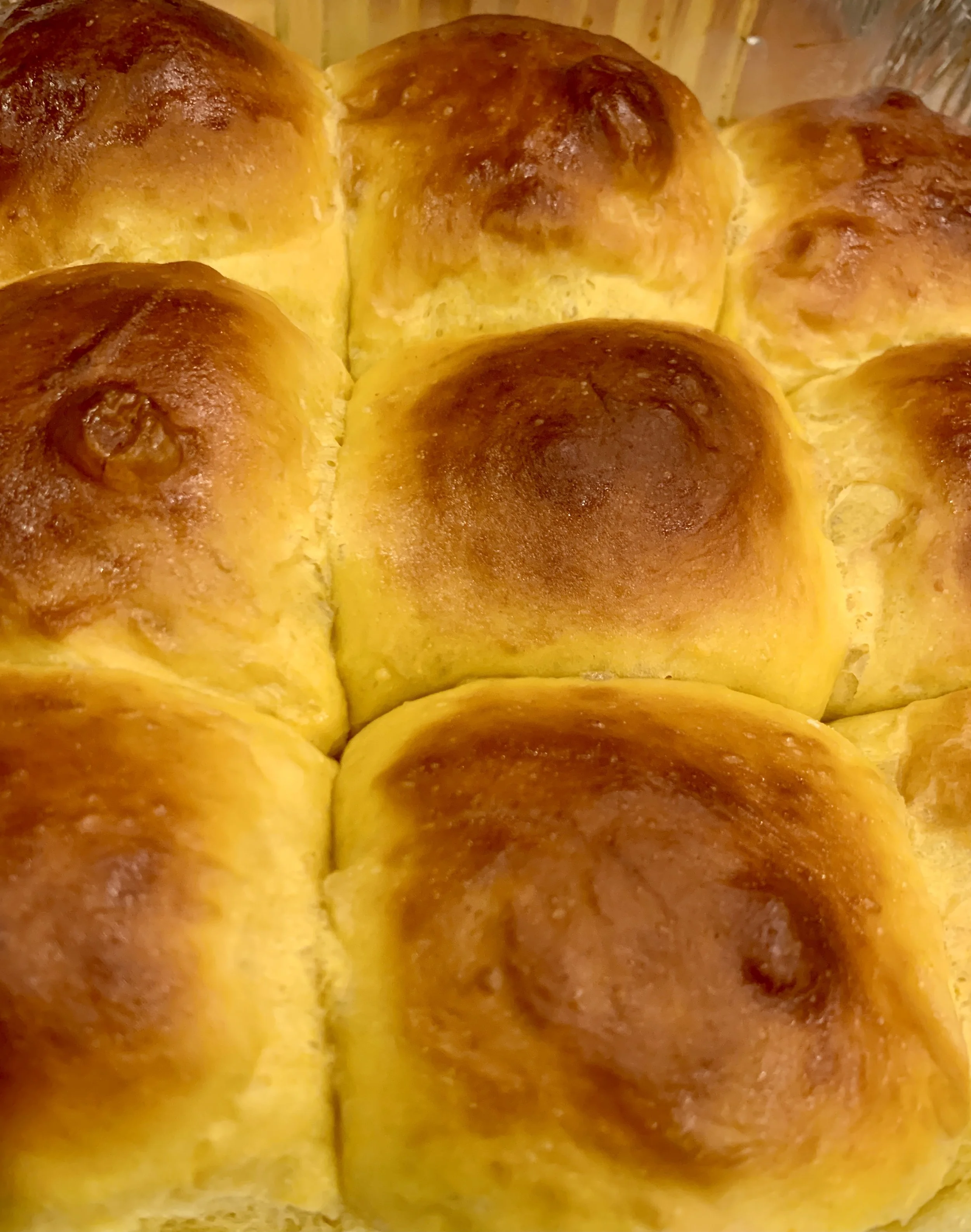 Par-Baked Pumpkin Milk Bread Dinner Rolls (12)
