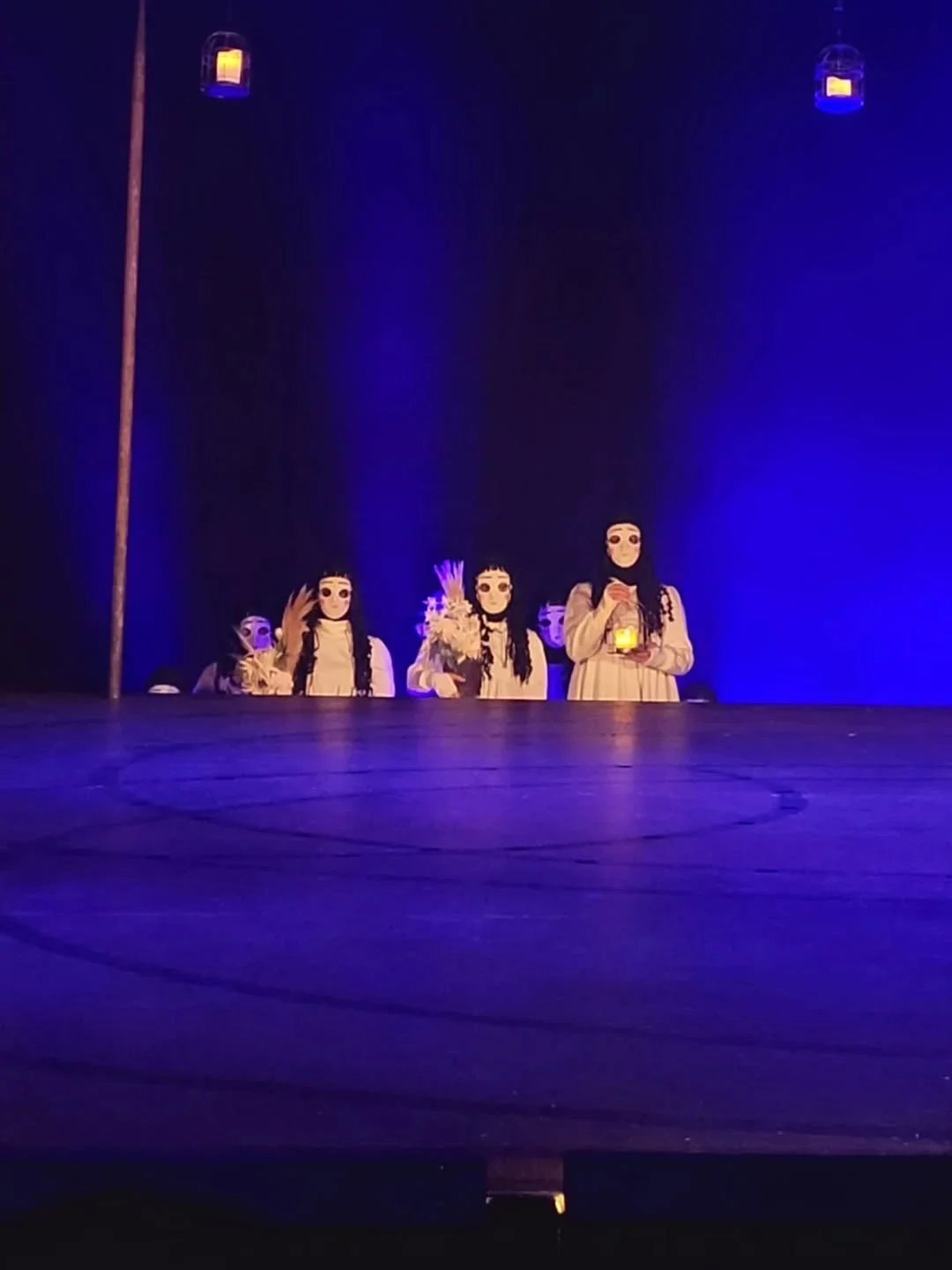 La tragedia como territorio de memoria y presencia. 

Electra, producci&oacute;n de la Compa&ntilde;&iacute;a Nacional de Teatro (CNT), re&uacute;ne una mirada contempor&aacute;nea sobre el cl&aacute;sico de S&oacute;focles dentro del Proyecto Espira