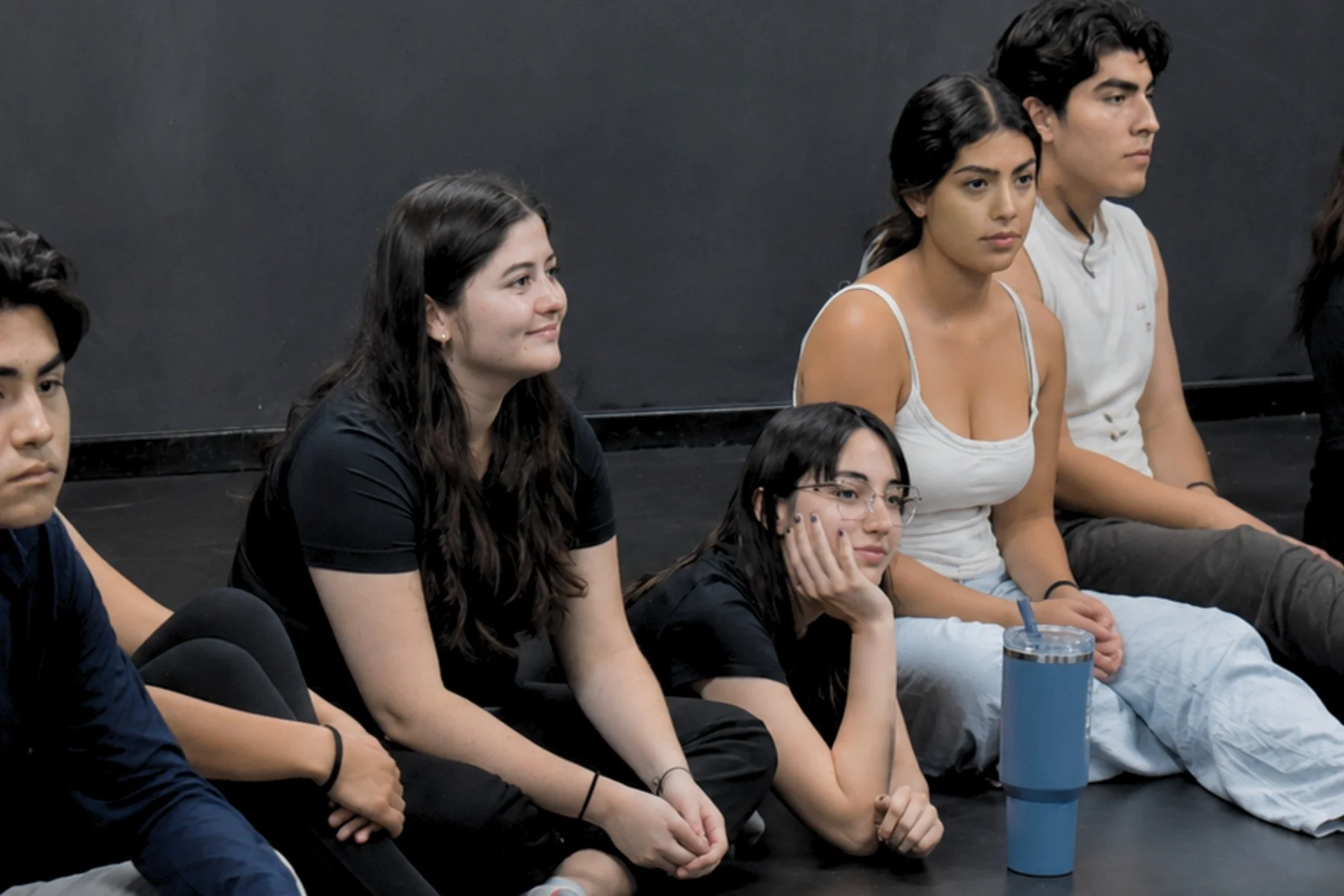 Primer Acto: Semestre Cero, ya est&aacute; en marcha y nuestros alumnos comienzan a vivir sus primeras experiencias dentro de CasAzul.
Un nuevo grupo, un nuevo comienzo y todo un camino por descubrir. 🎬
#CasaAzul #PrimerActo #SemestreCero