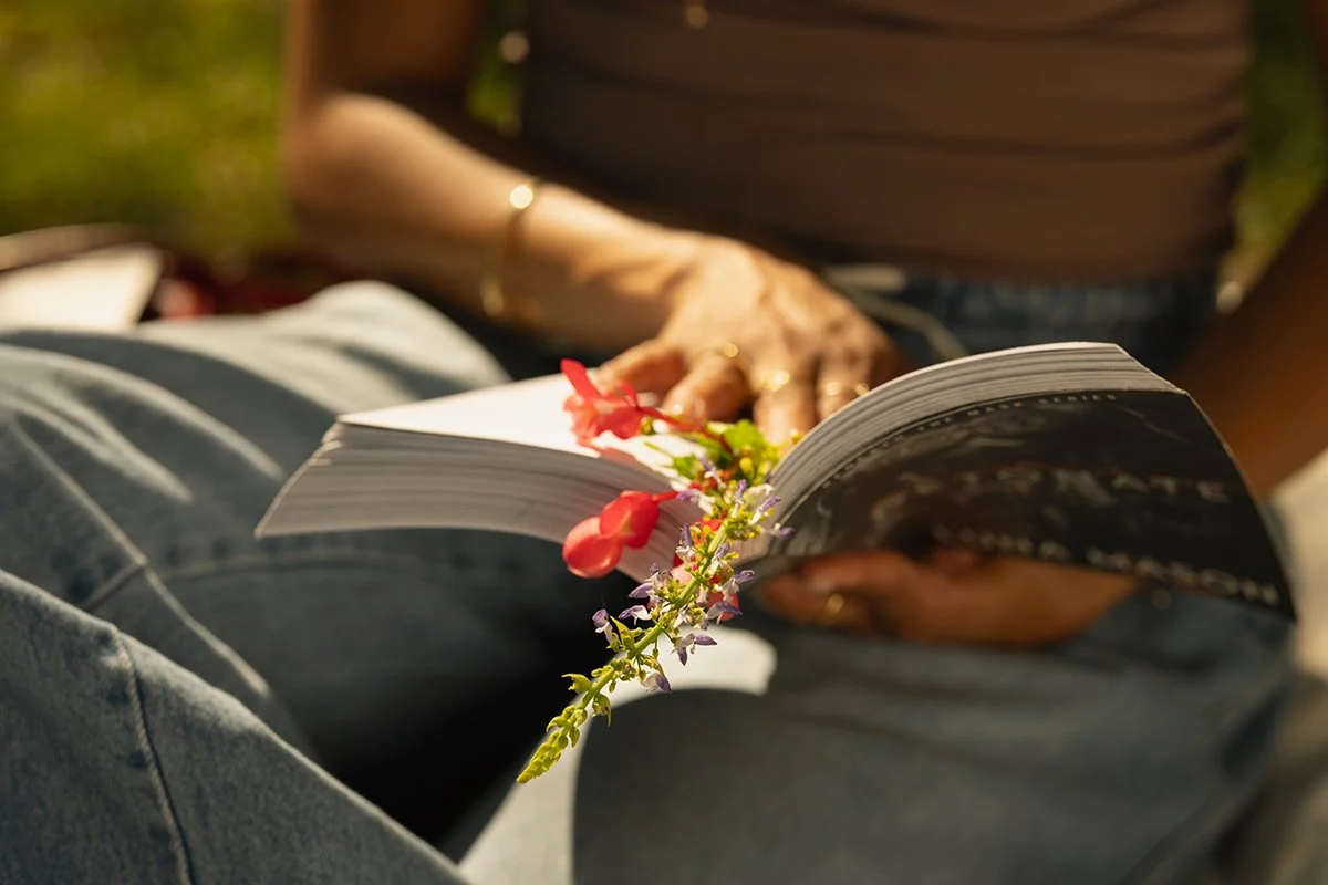 Picnic_Tethered_1093-1200px.jpg