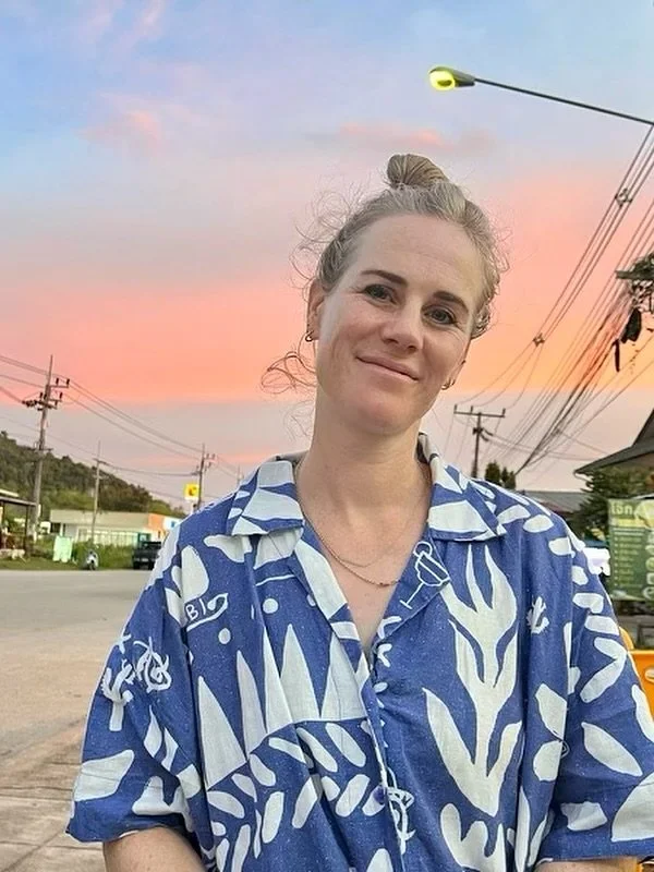 Back in the studio and energised for the year ahead. 

Turns out, photos sans-sunnies are almost as rare as hens teeth, so here&rsquo;s me and my holiday hair in Koh Lanta last May. 

I&rsquo;m excited for new collaborations with brilliant humans and