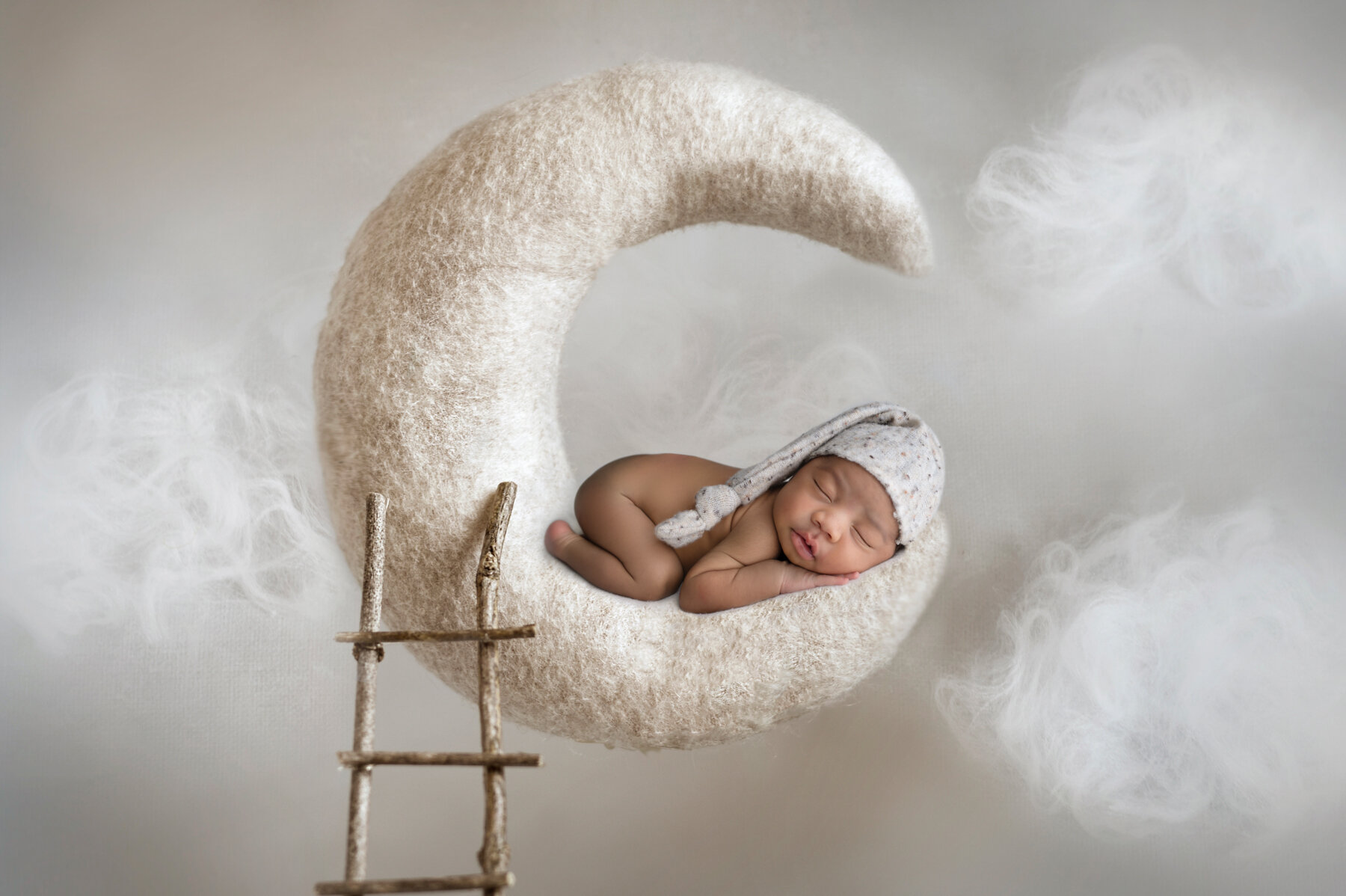 Newborn-photographer-columbus-ohio-family-studio-baby-newalbany-ohio2.jpg