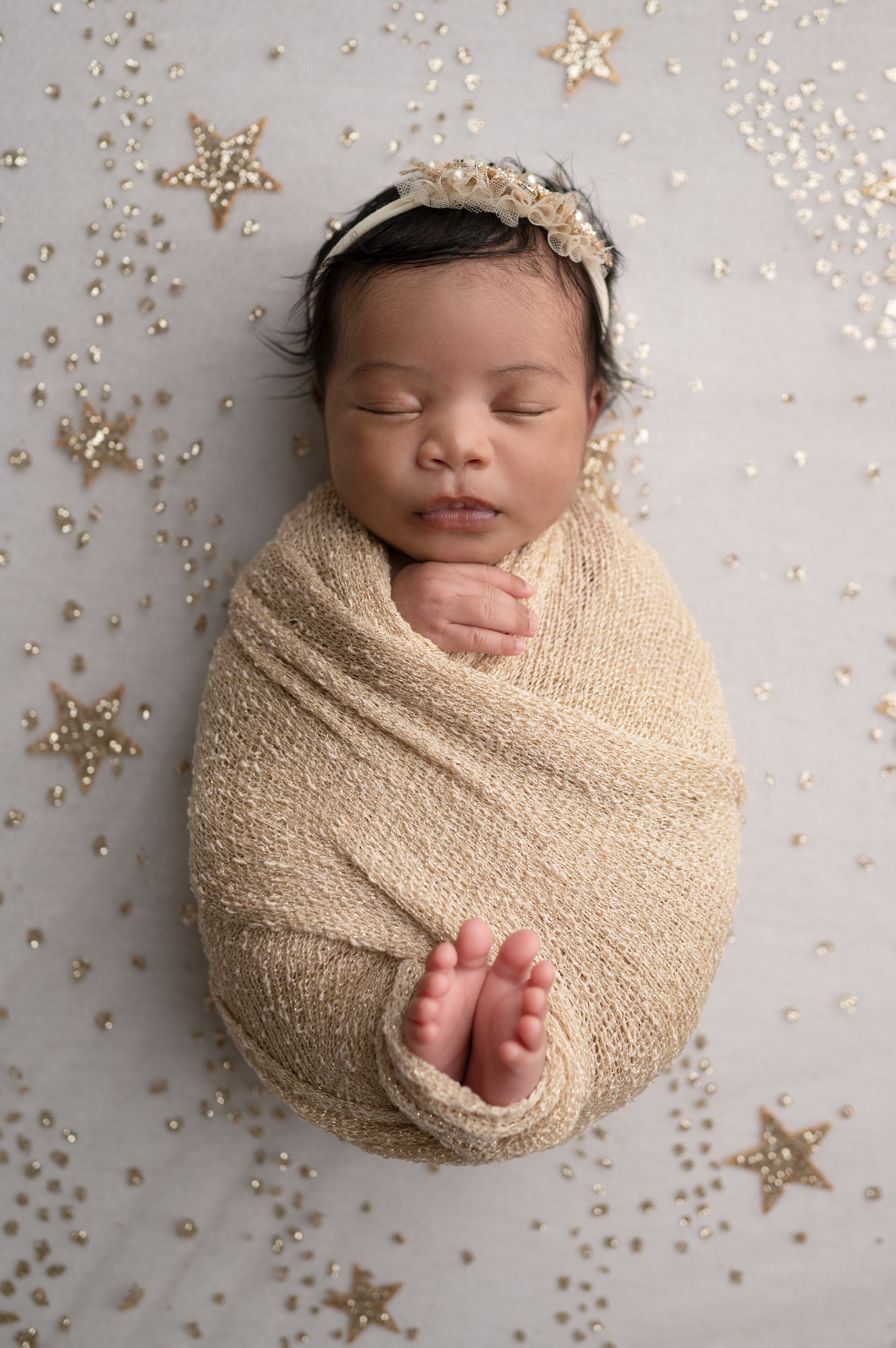 ohio_newborn_photographer_wildflower_fine_art_portraits