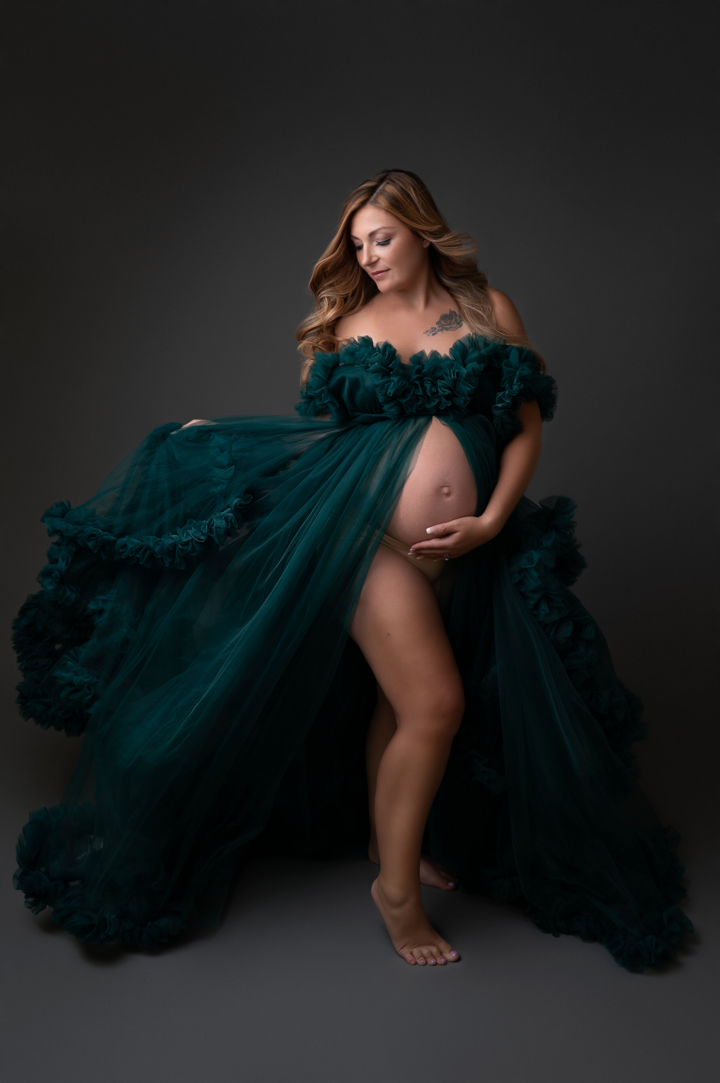 maternity_photographer_columbus_ohio_wildflower_fine_art_portraits