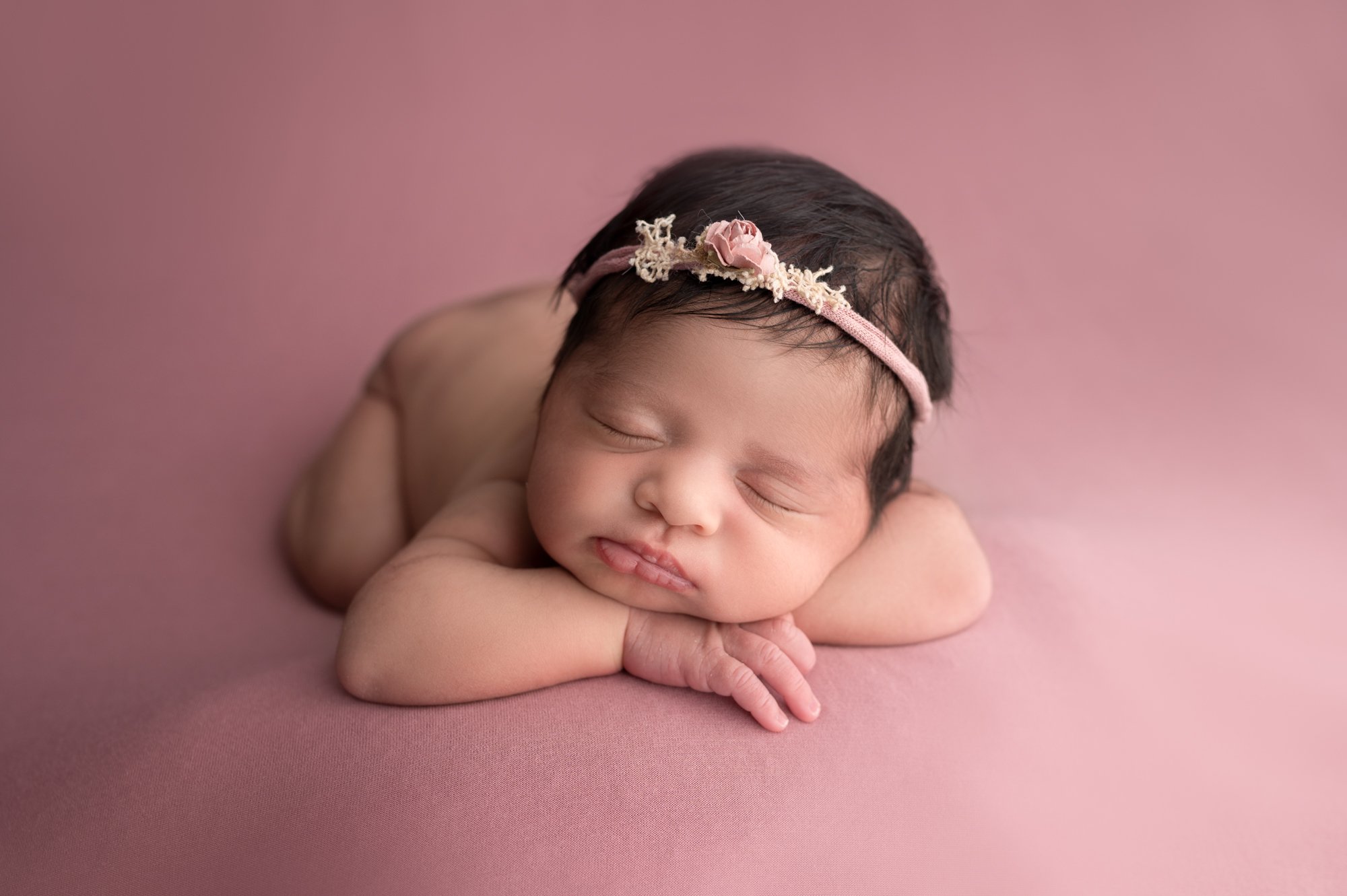 Girl Newborn Photography Image pink
