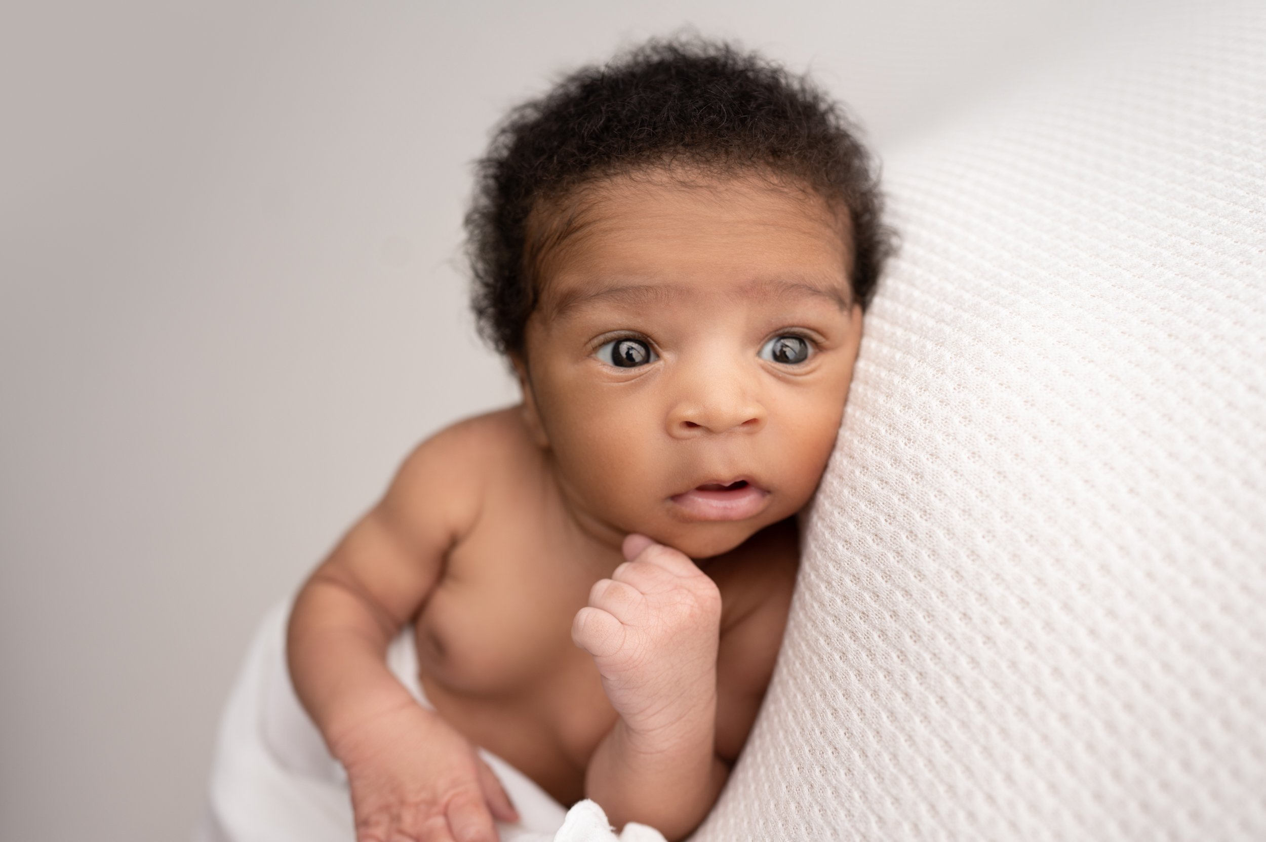 newborn baby boy eyes open dublin ohio photographer