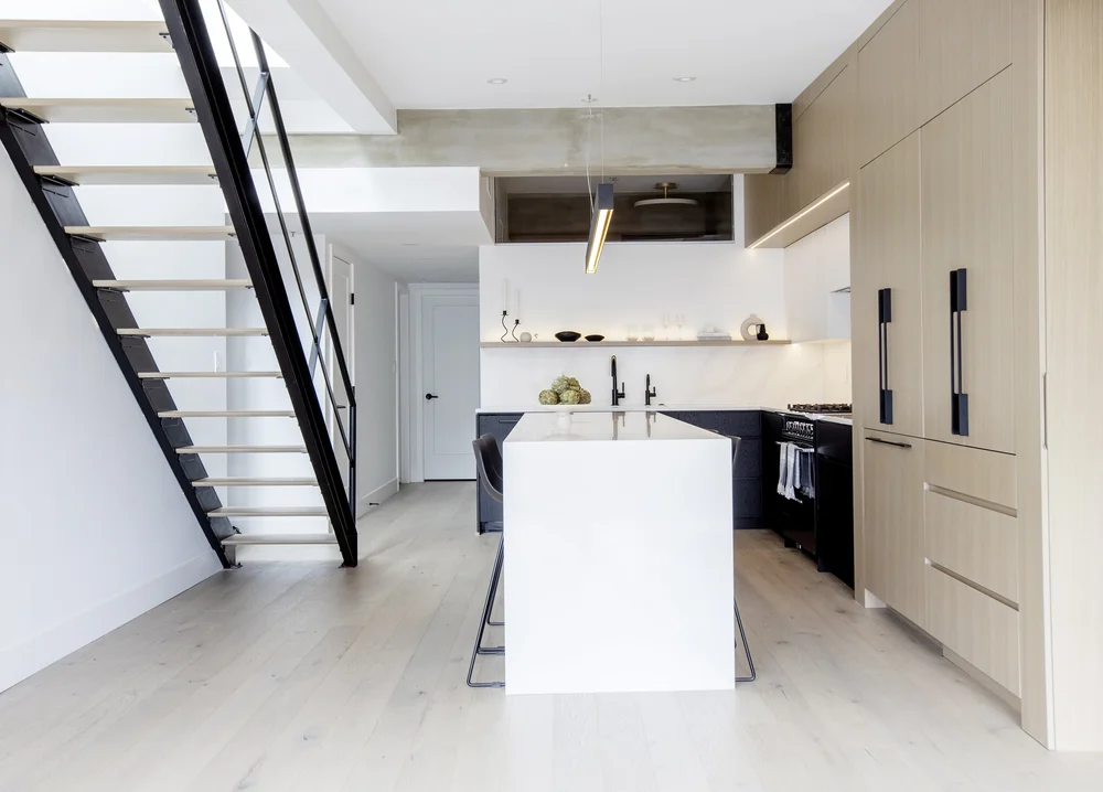 Thumbnail for Mainland Penthouse Conveyance