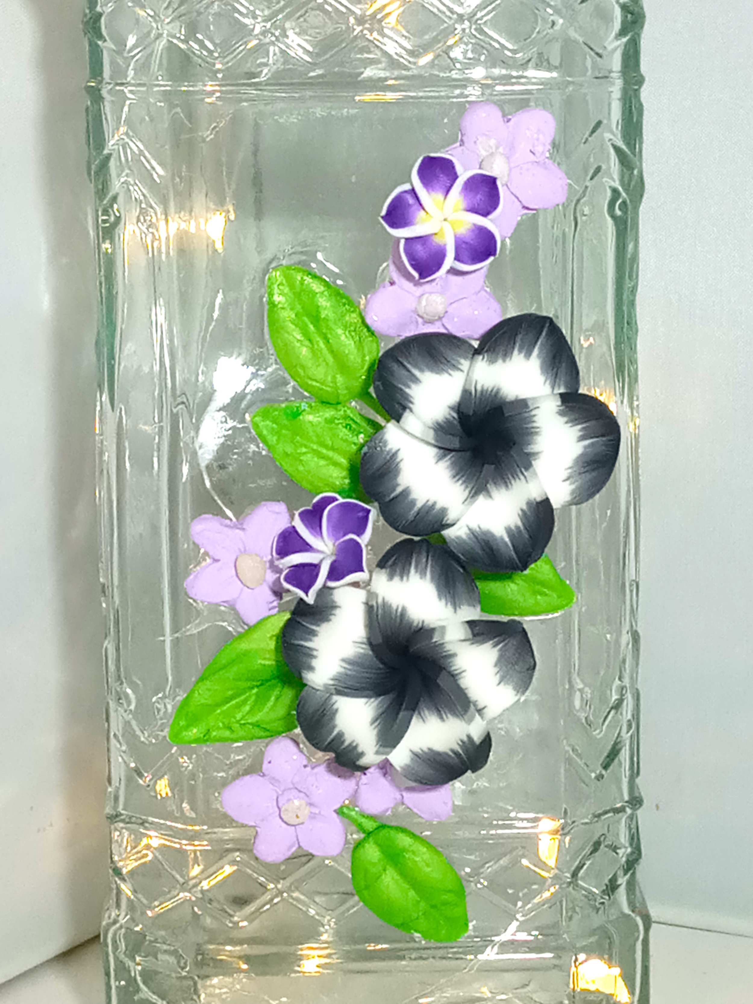 Black and Lavender LED Clay Bottle Lamp middle .jpg
