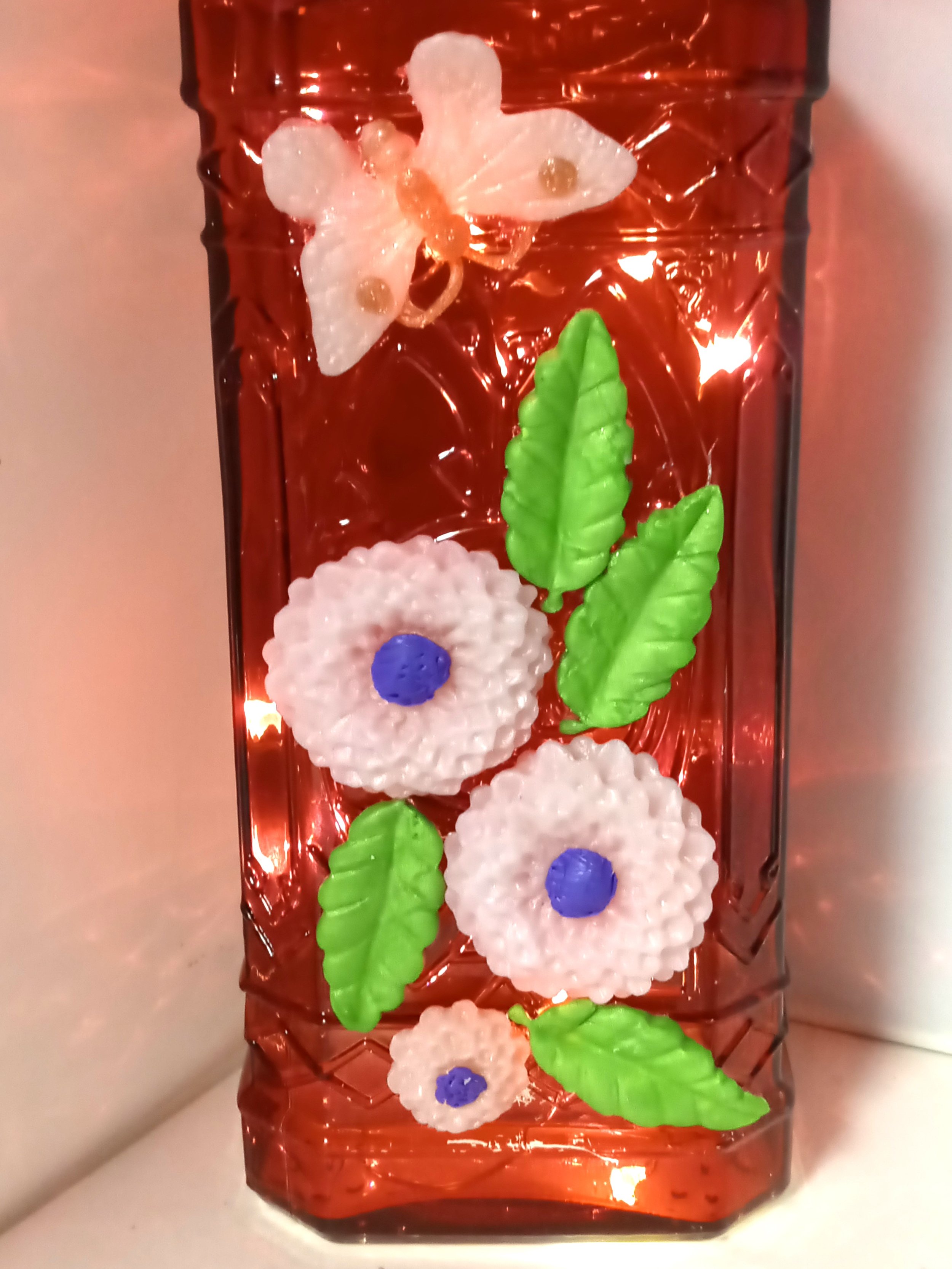 Red Glass LED Lamp with Pink close.jpg
