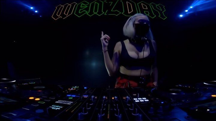 1.WENZDAY X CAPOZZI - ID&nbsp;ft. LIL DEBBIE 
2.DACK JANIELS X FREEFALL - S.M.D. 
3.WENZDAY X FREEFALL - ID 
4.MALAA - REALEST 
5.NUKID - LIFE&rsquo;S A BITCH 
6.WENZDAY X BIRTHDAYY PARTYY - WIGGLE 
7.WENZDAY - HEARTBREAK HOUSE ft. KEVIN FLUM 
8.BADJ